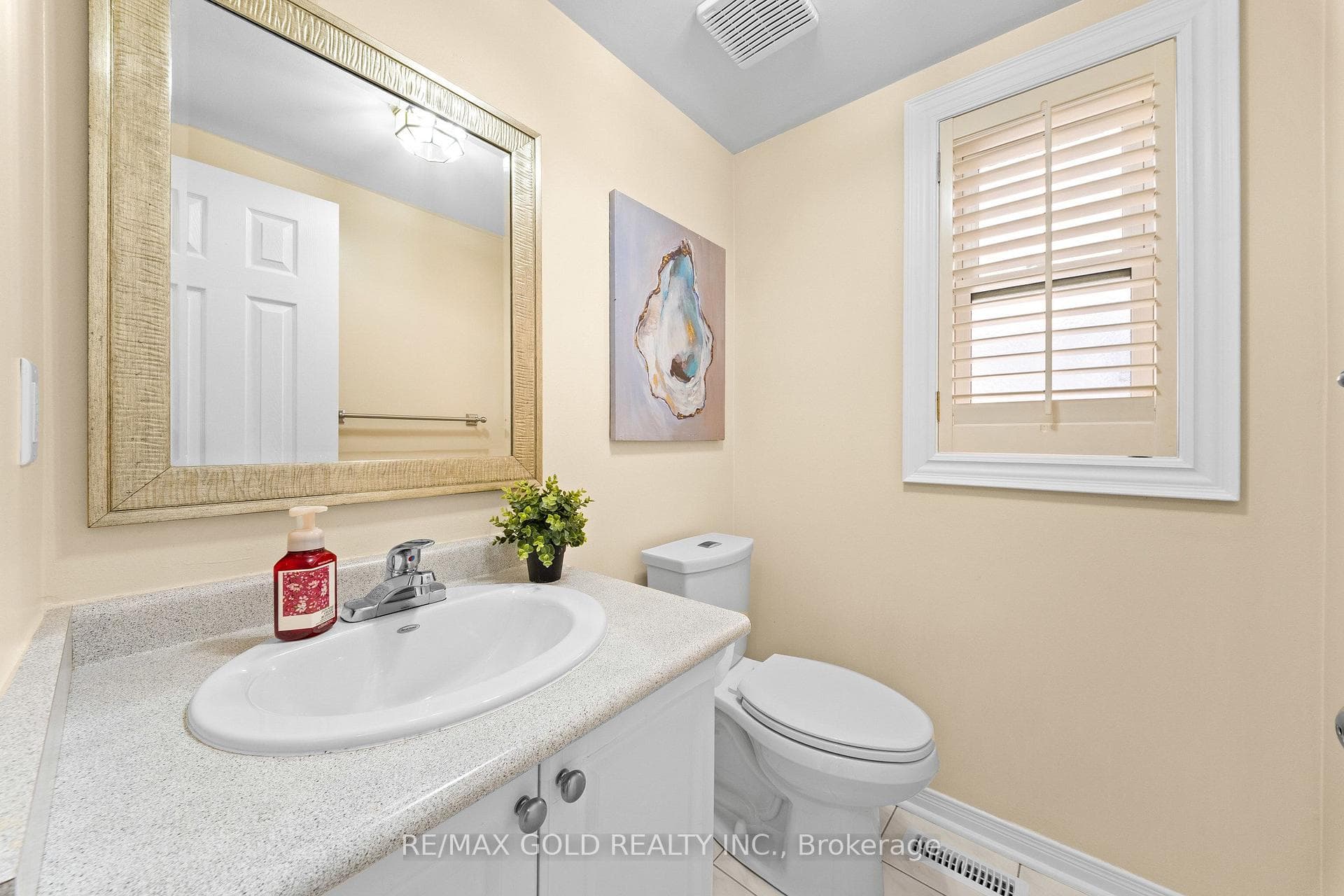 21 Pacific Wind Crescent — property photo