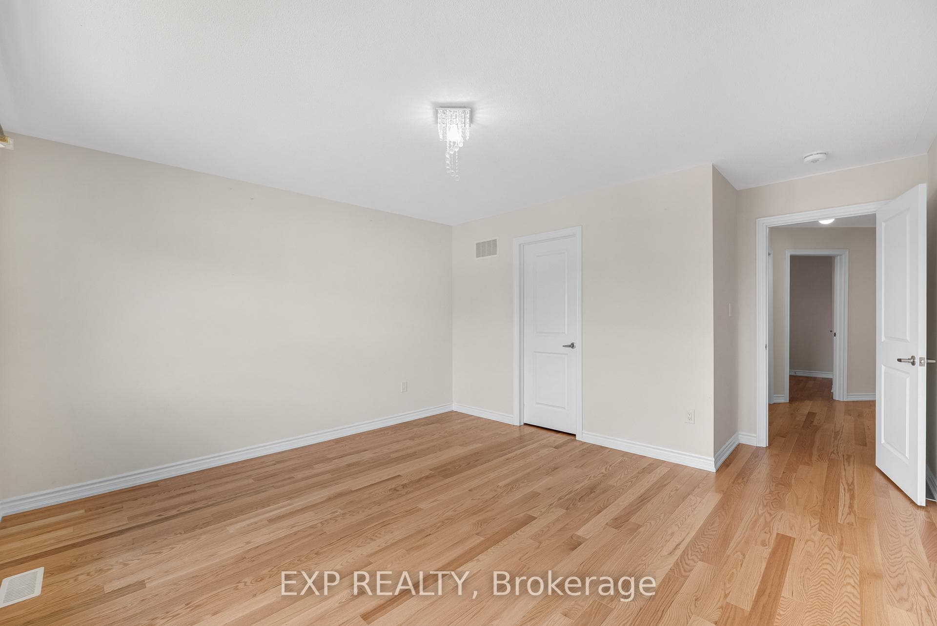 108 Durham Avenue — property photo