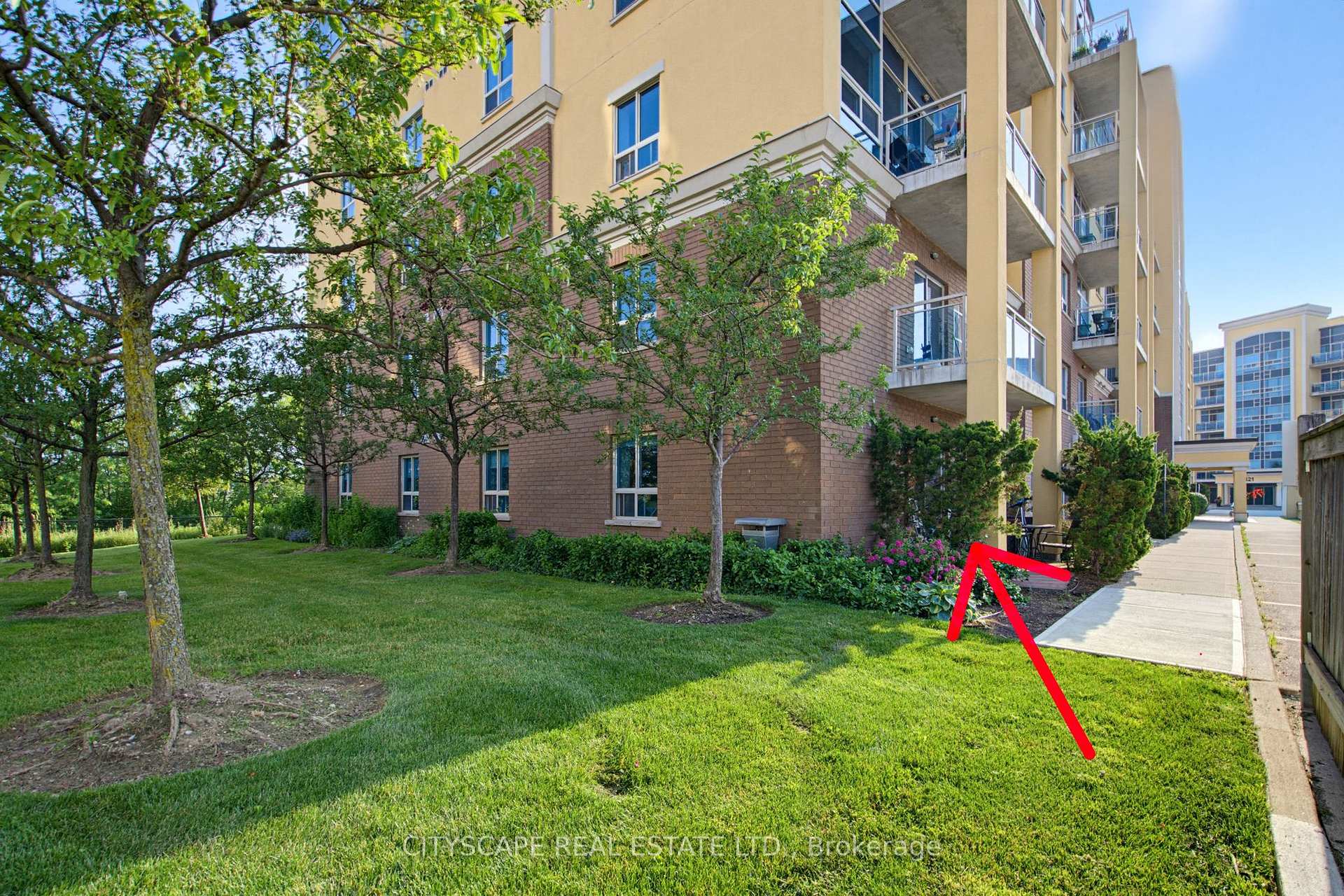 103- 1419 Costigan Road — property photo