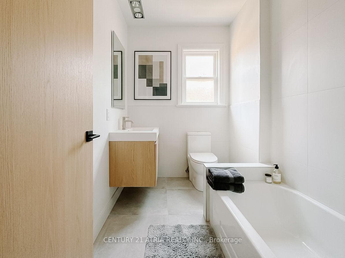 63 Bastedo Avenue — property photo