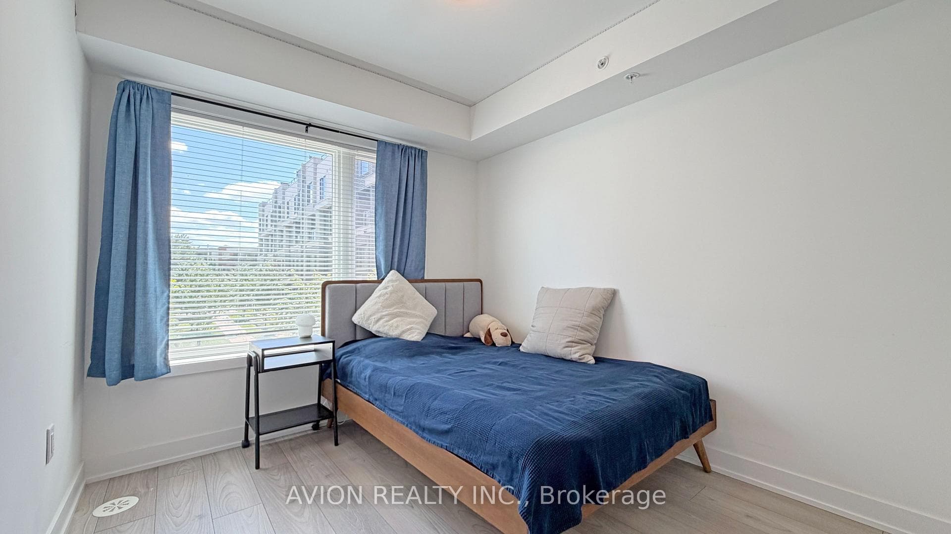 8- 3473 Widdicombe Way — property photo