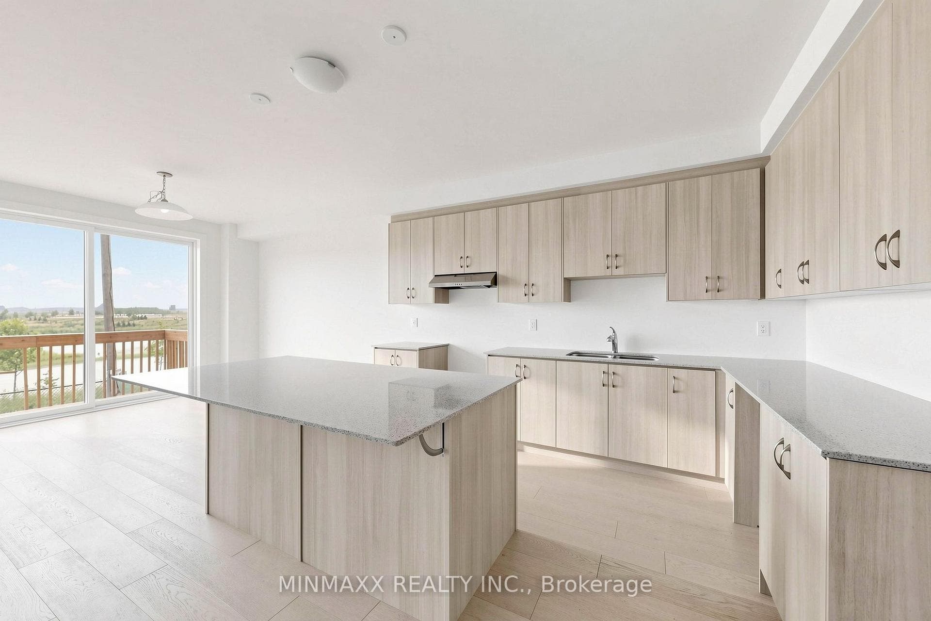 1473 Ferguson Drive — property photo