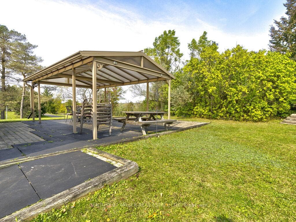 11331 Amos Drive — property photo