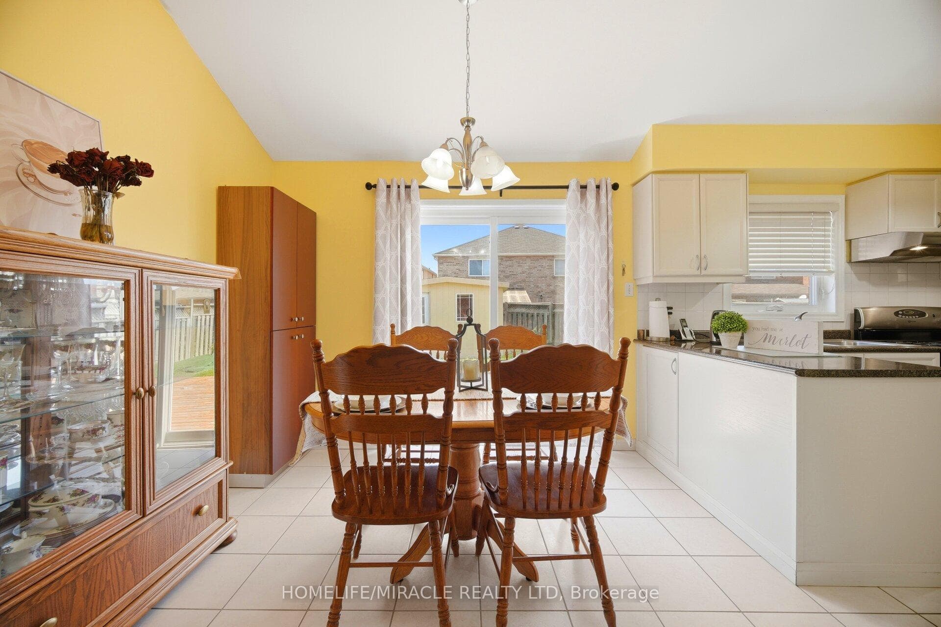 31 Larkspur Road — property photo