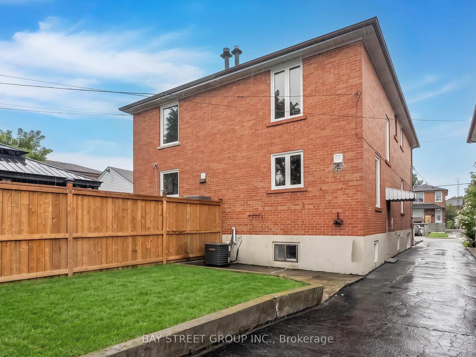 6 Moira Avenue — property photo