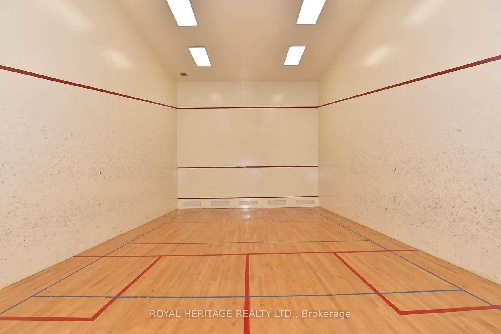 207- 20 guildwood Parkway — property photo