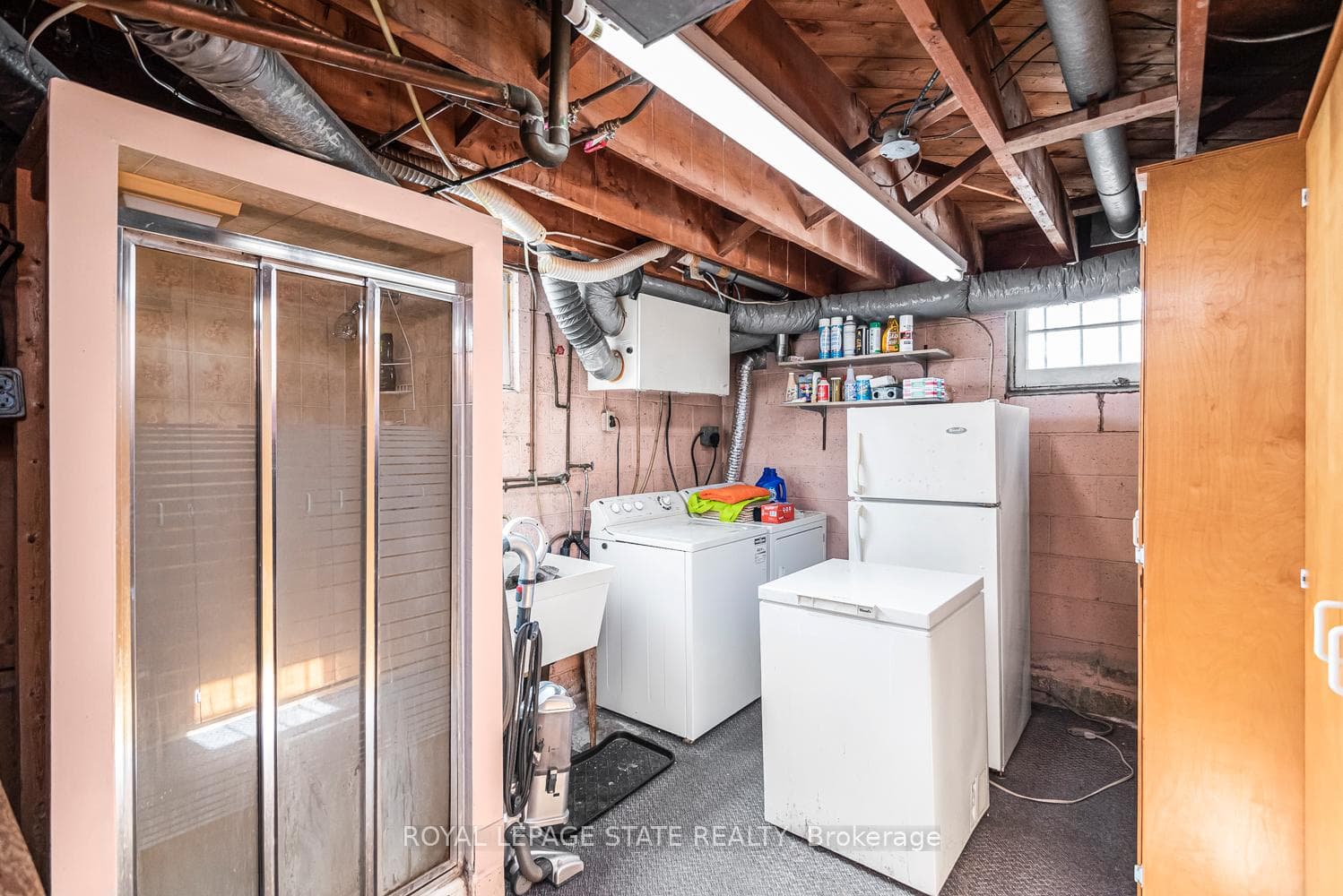 124 Broker Drive — property photo