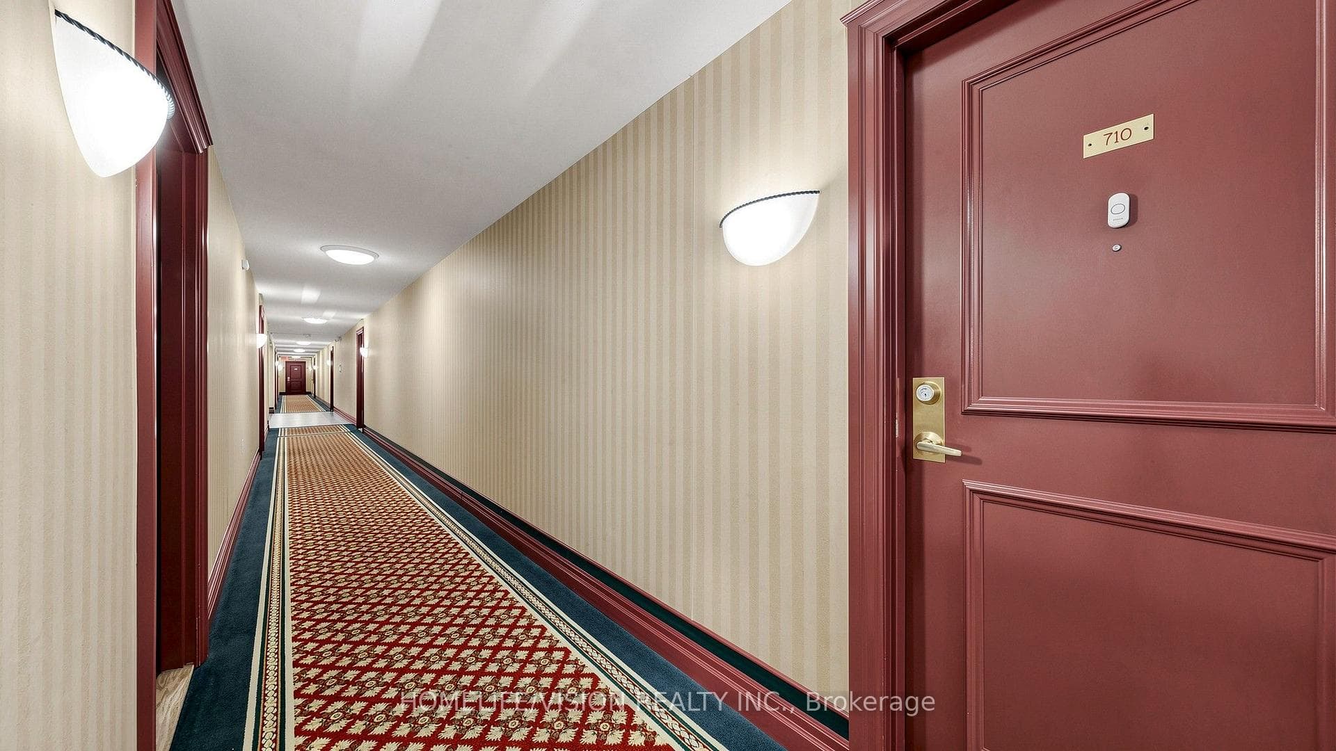 710- 2628 Mccowan Road — property photo