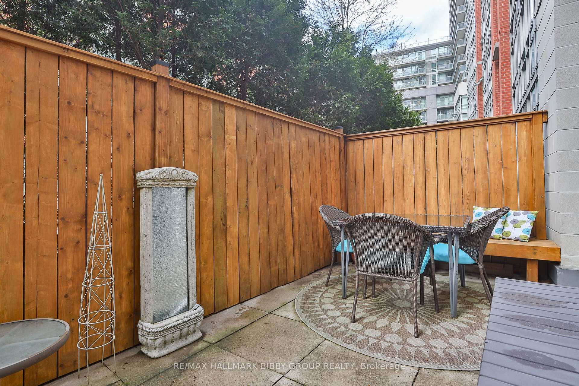 104- 150 Sudbury Street — property photo