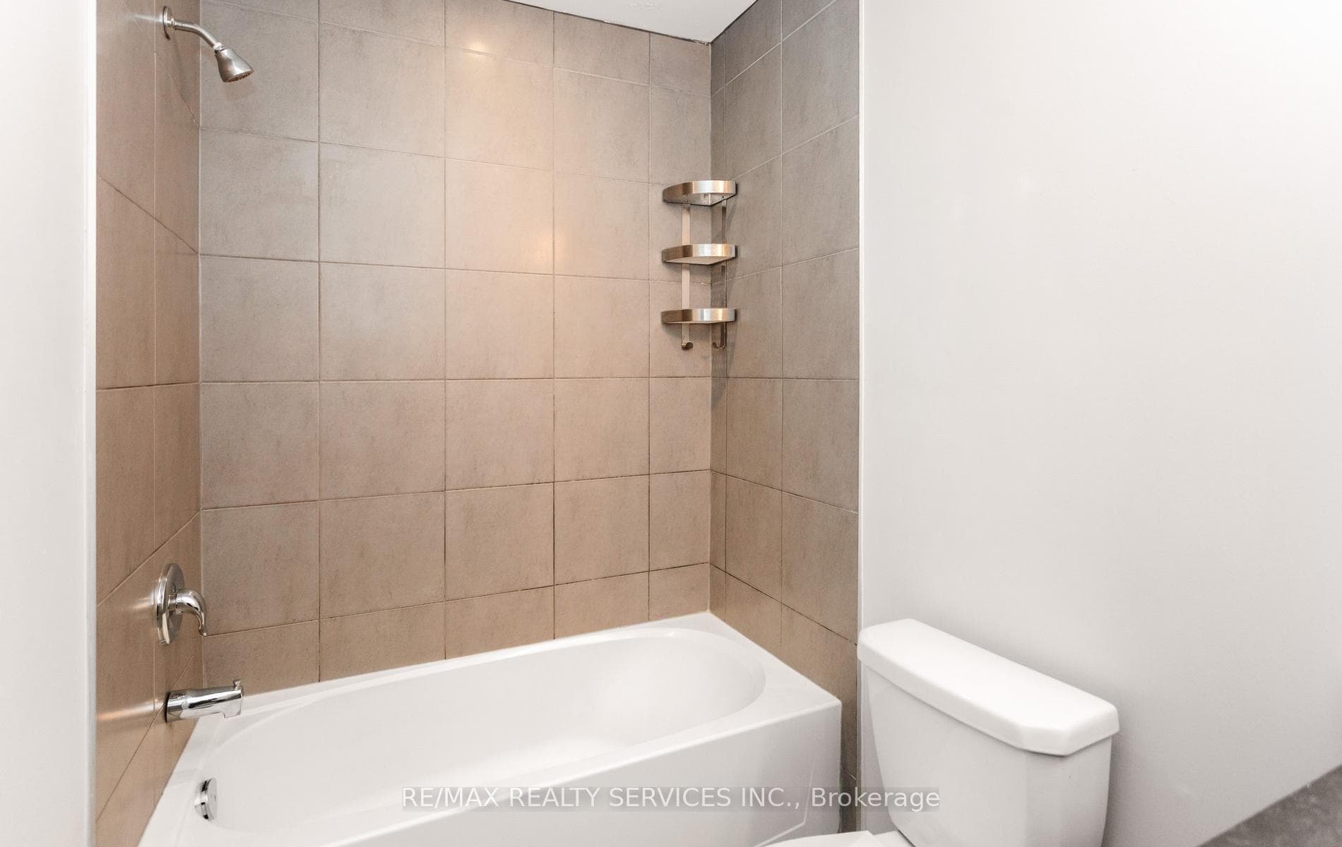 21 Dorchester Terrace — property photo