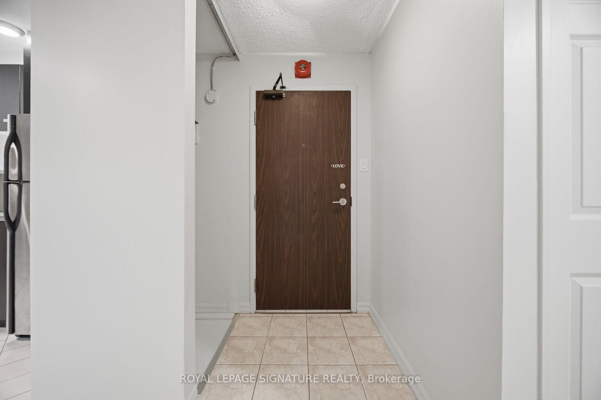 411- 1485 Lakeshore Road — property photo