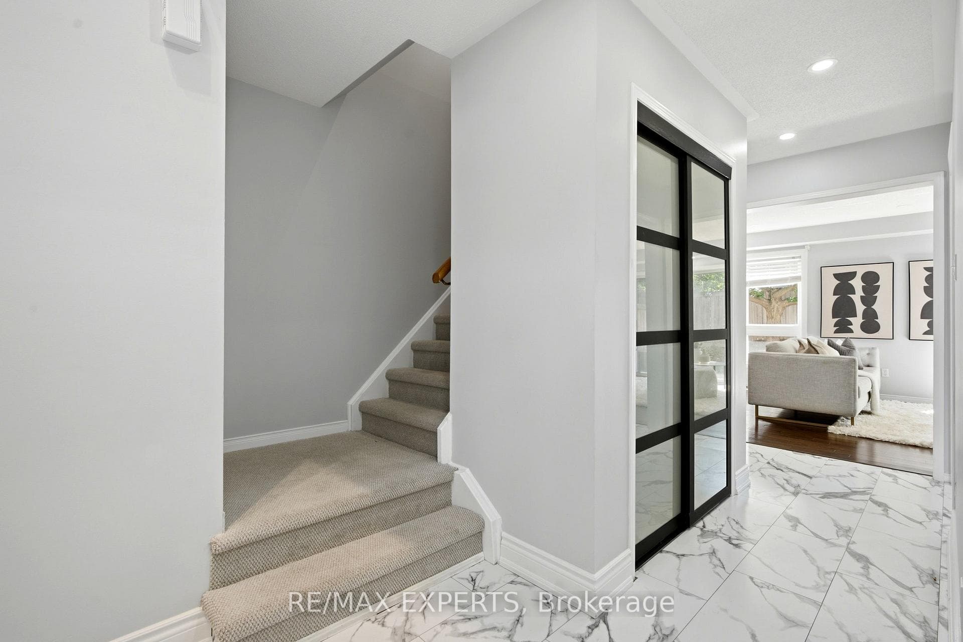 113- 5910 Greensboro Drive — property photo