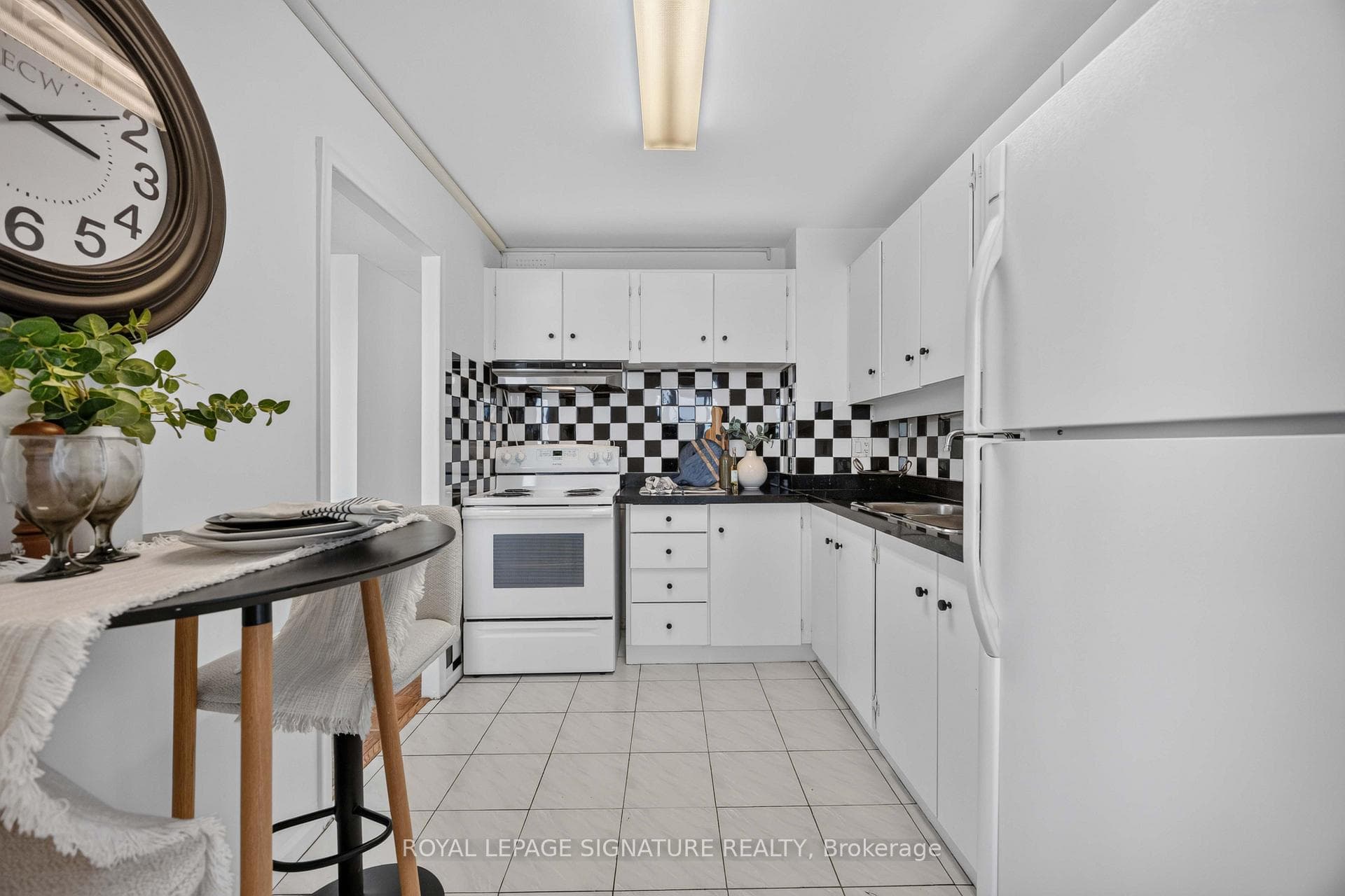 2502- 715 Don Mills Road — property photo