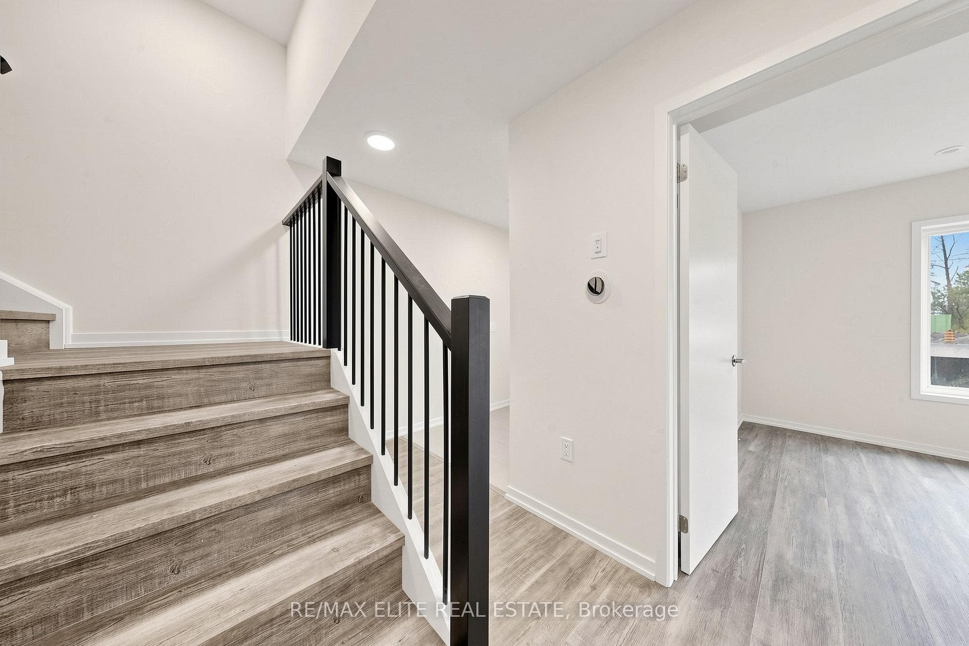 1422 19th Avenue — property photo