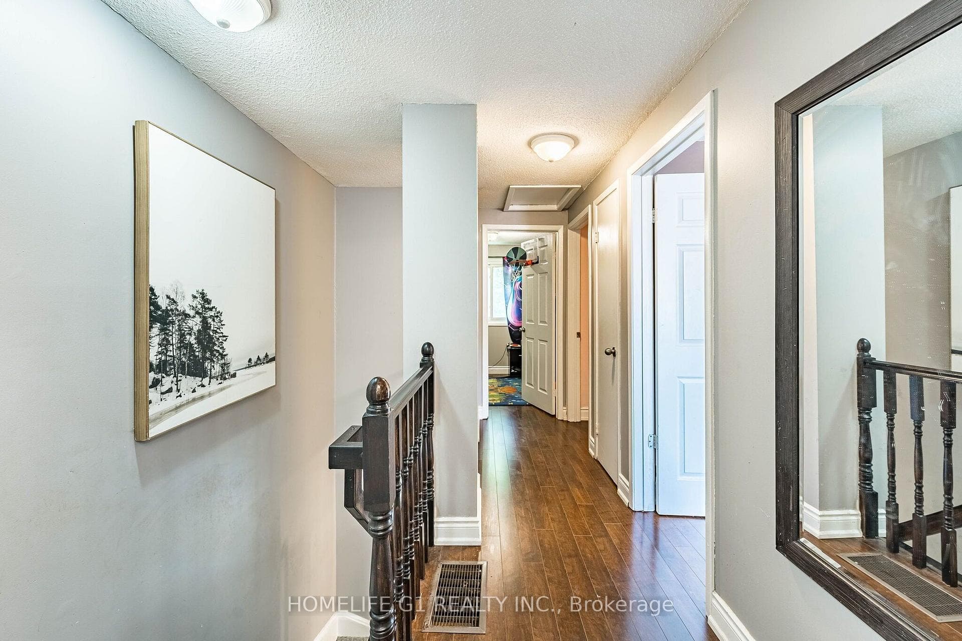 48 Thatcher Court — property photo