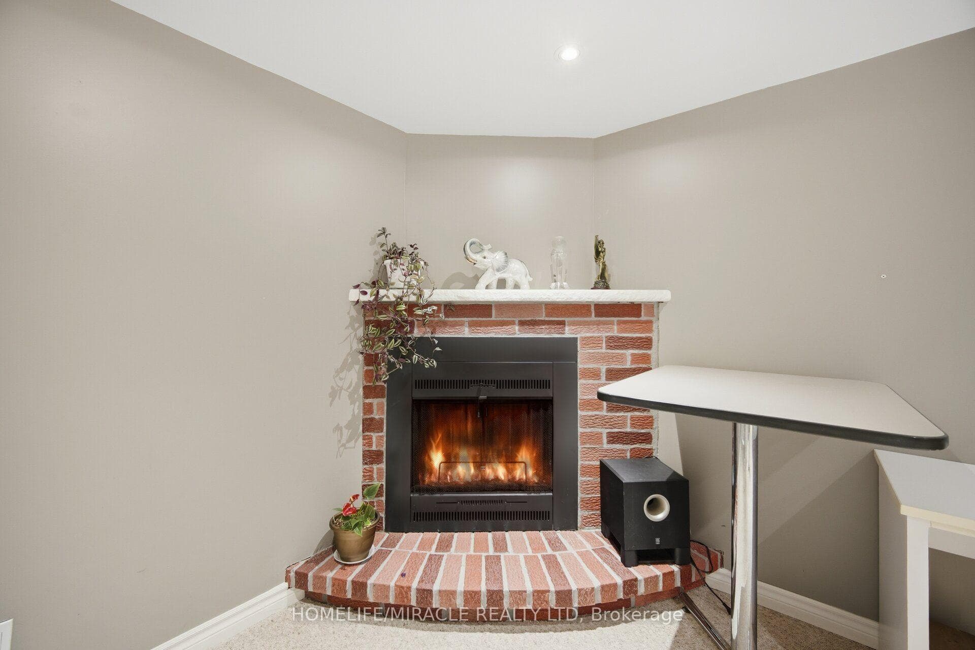 113 Fanshawe Drive — property photo