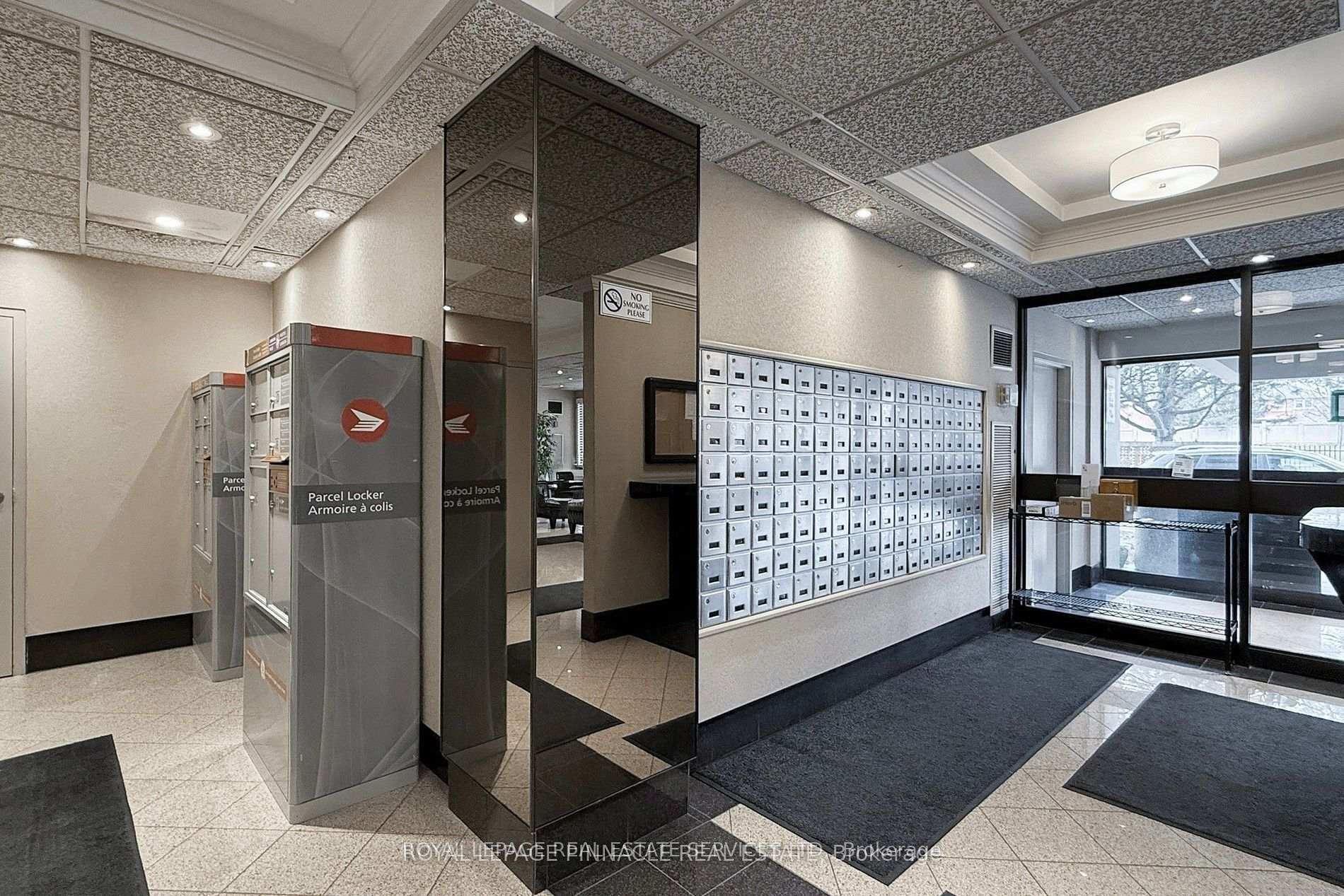 902- 1300 Mississauga Valley Boulevard — property photo