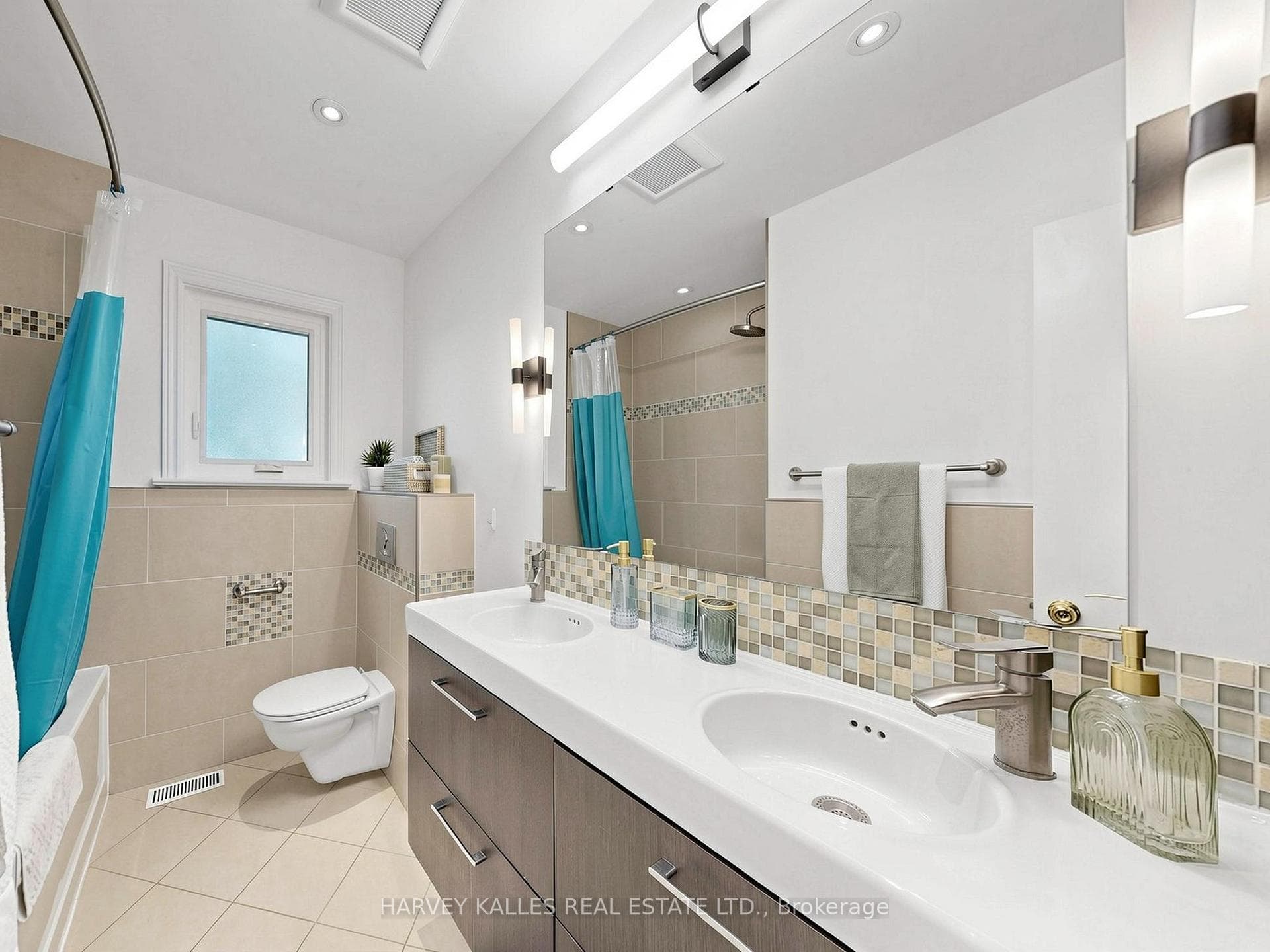 87 Combe Avenue — property photo