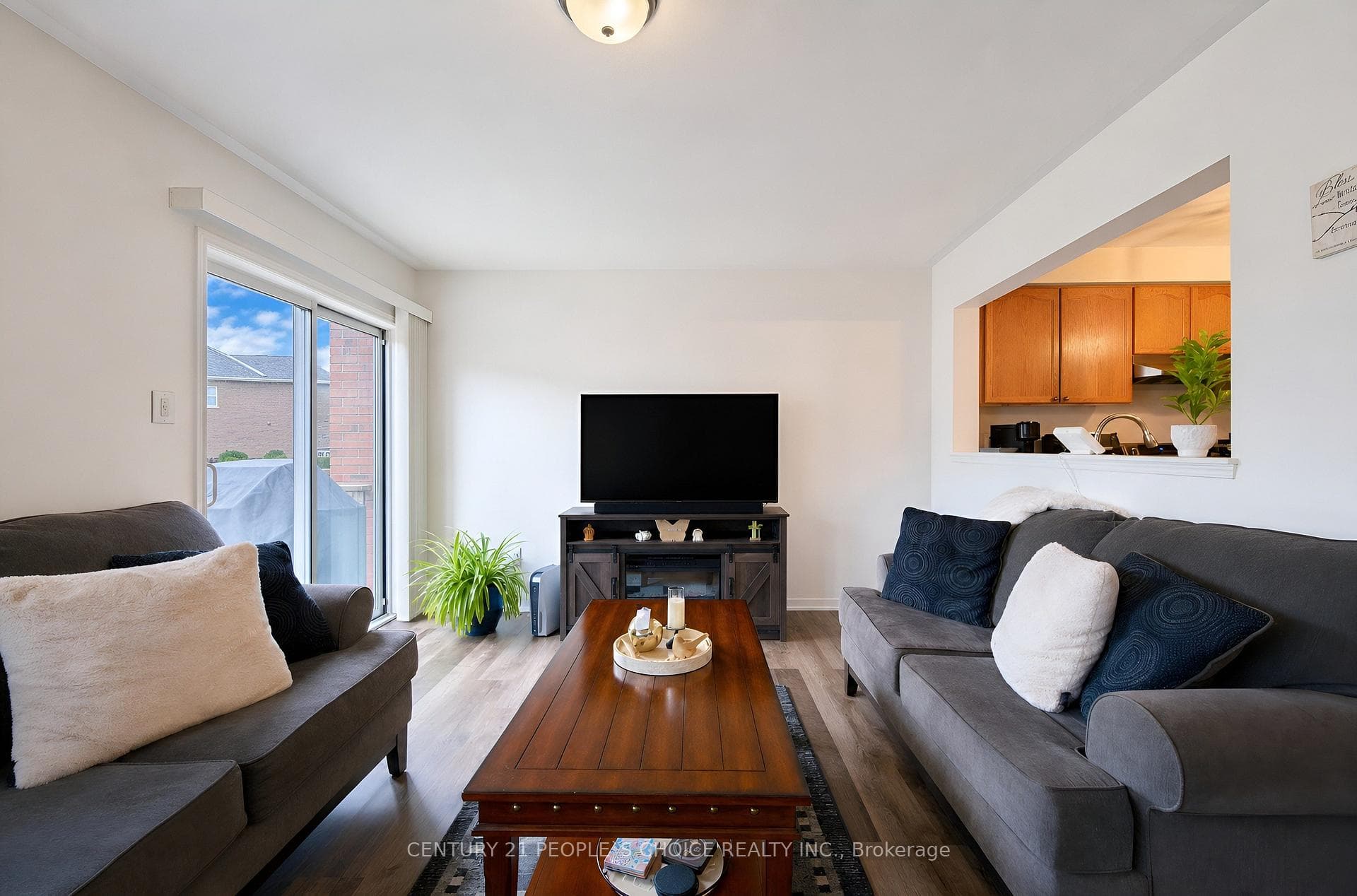 103 Spicebush Terrace — property photo