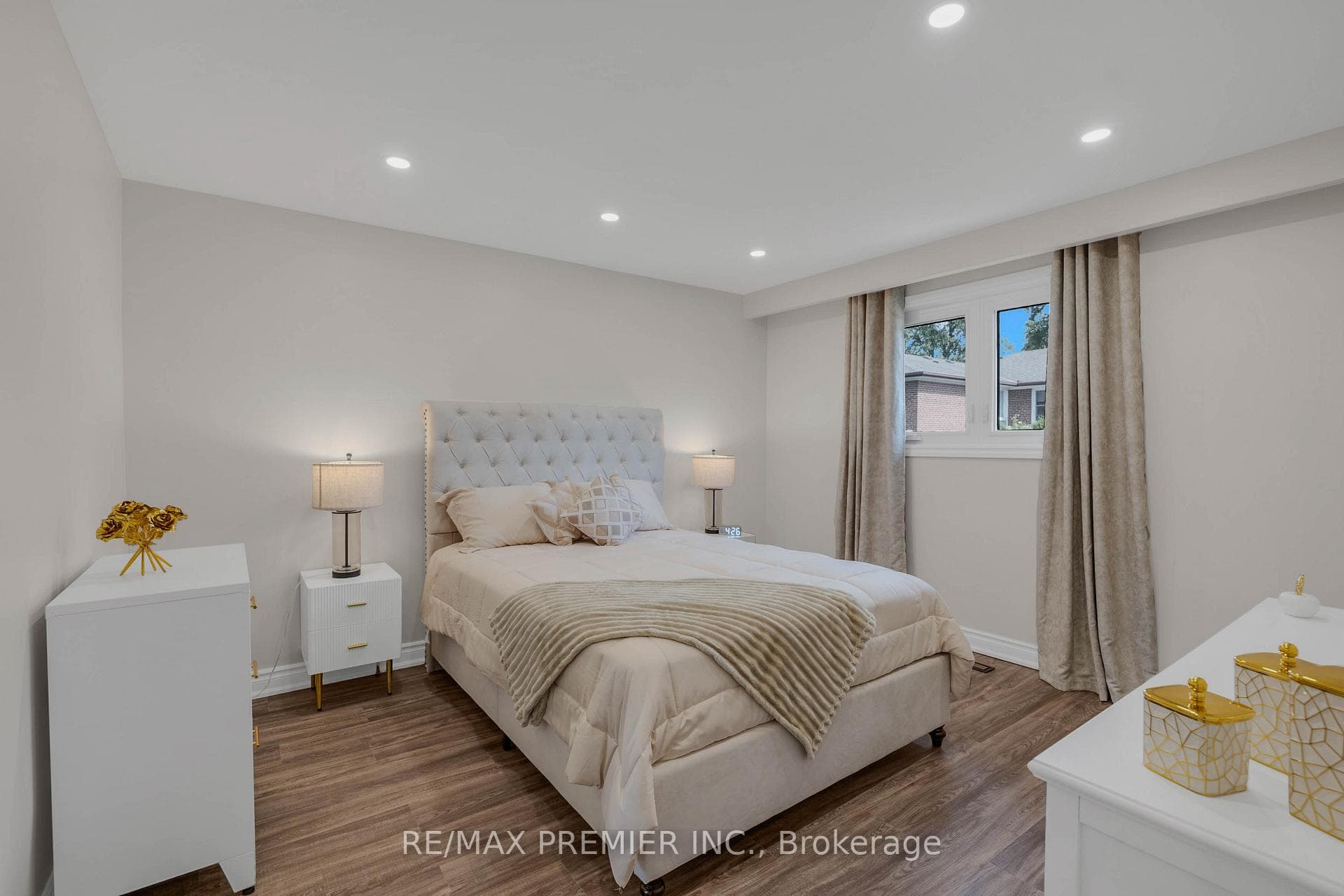 62 Keegan Crescent — property photo