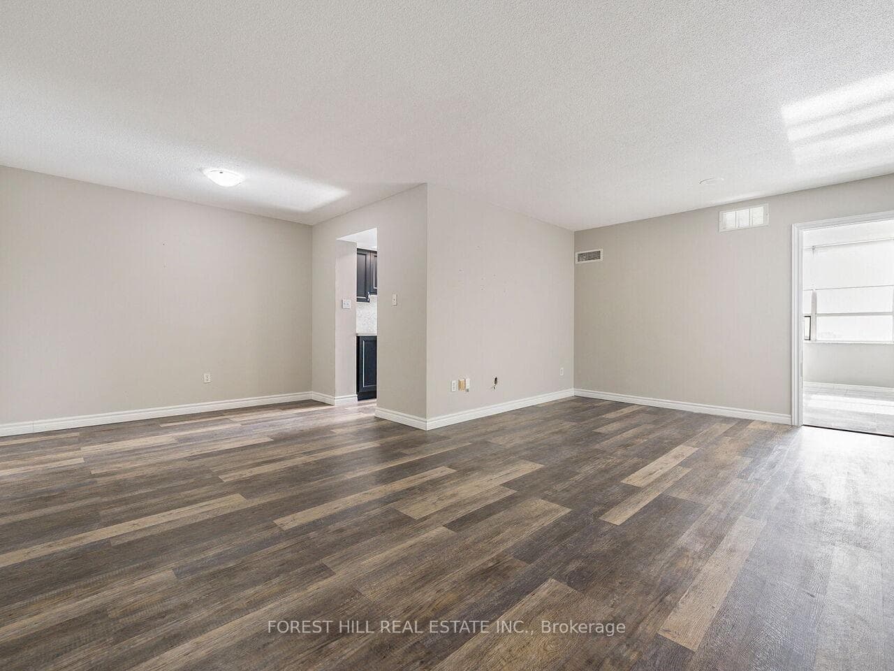 2004- 30 Malta Avenue — property photo