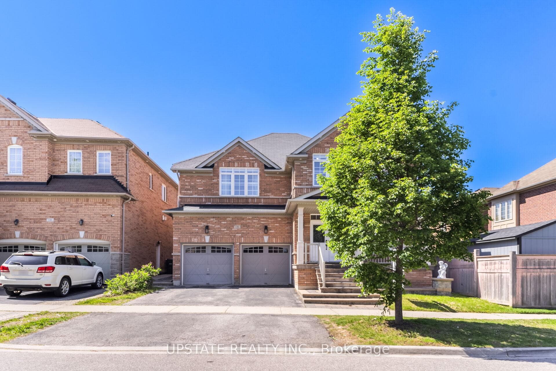 150 Lloyd Sanderson Drive — property photo