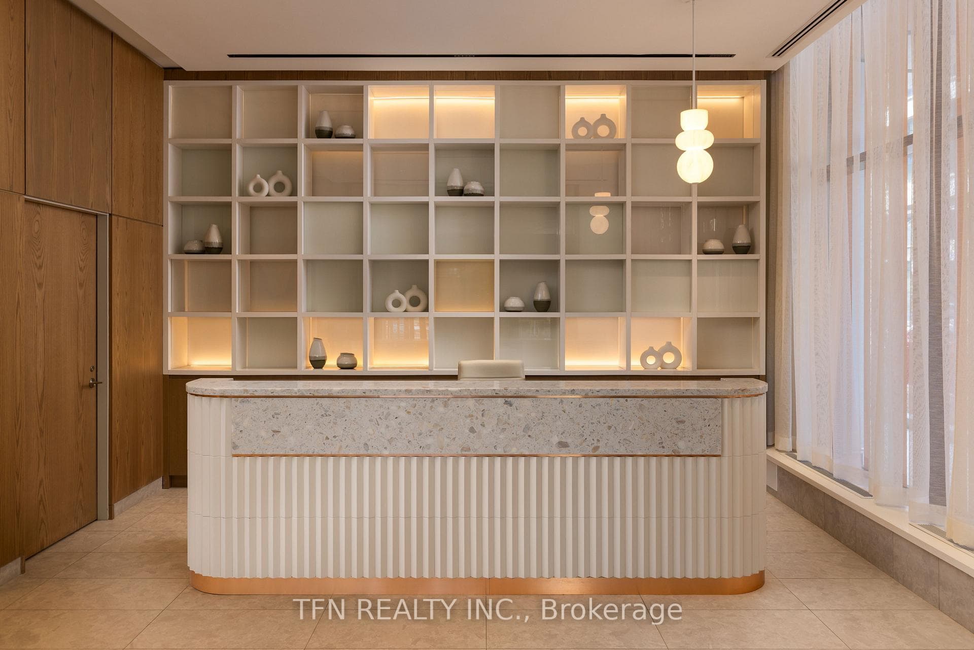 514- 15 Richardson Street — property photo