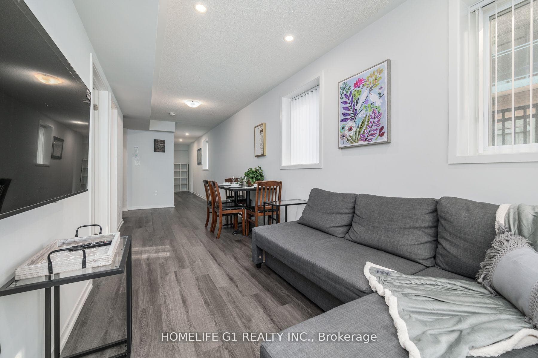 48- 5 William Jackson Way — property photo