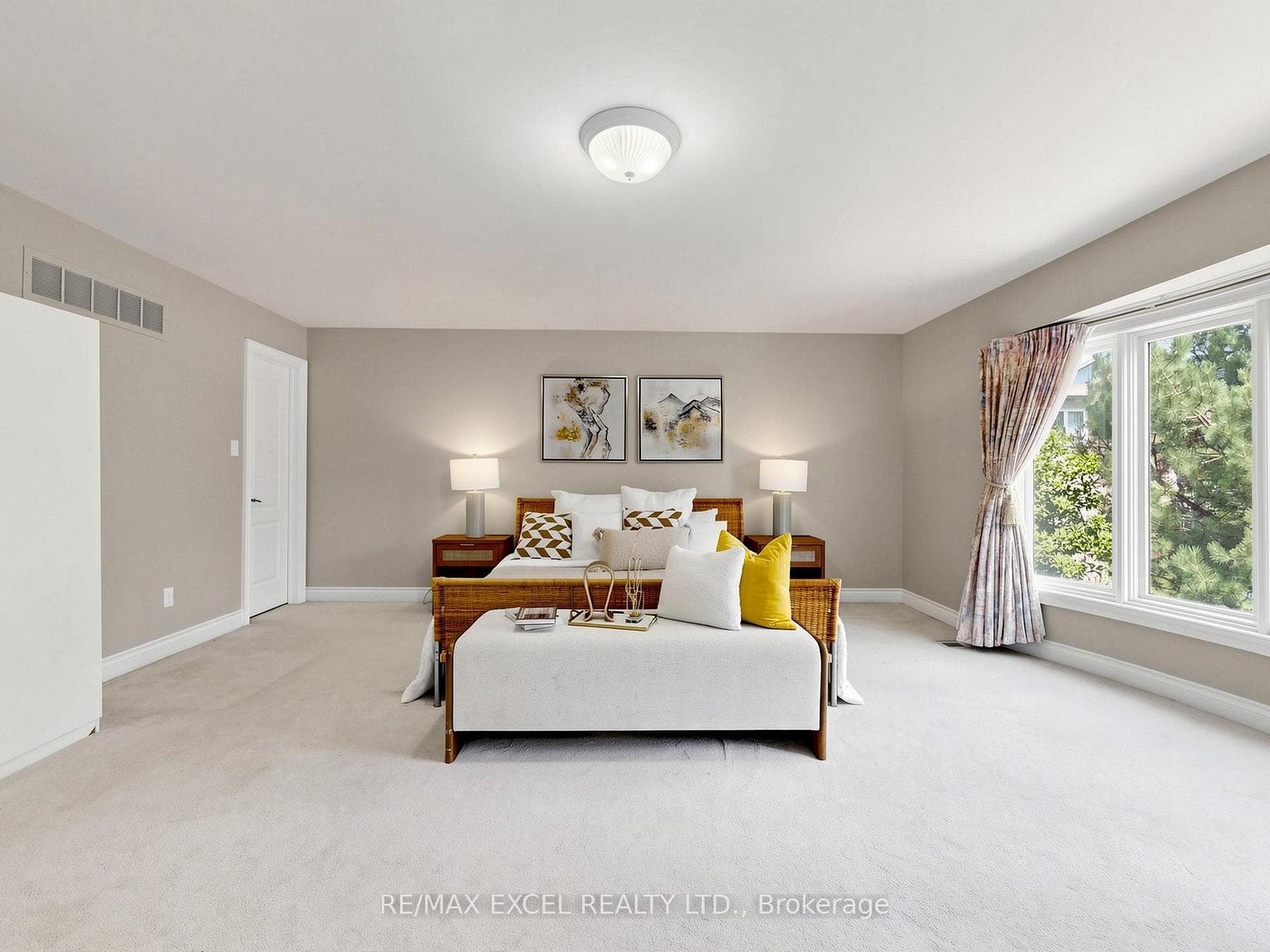 16 Frybrook Crescent — property photo