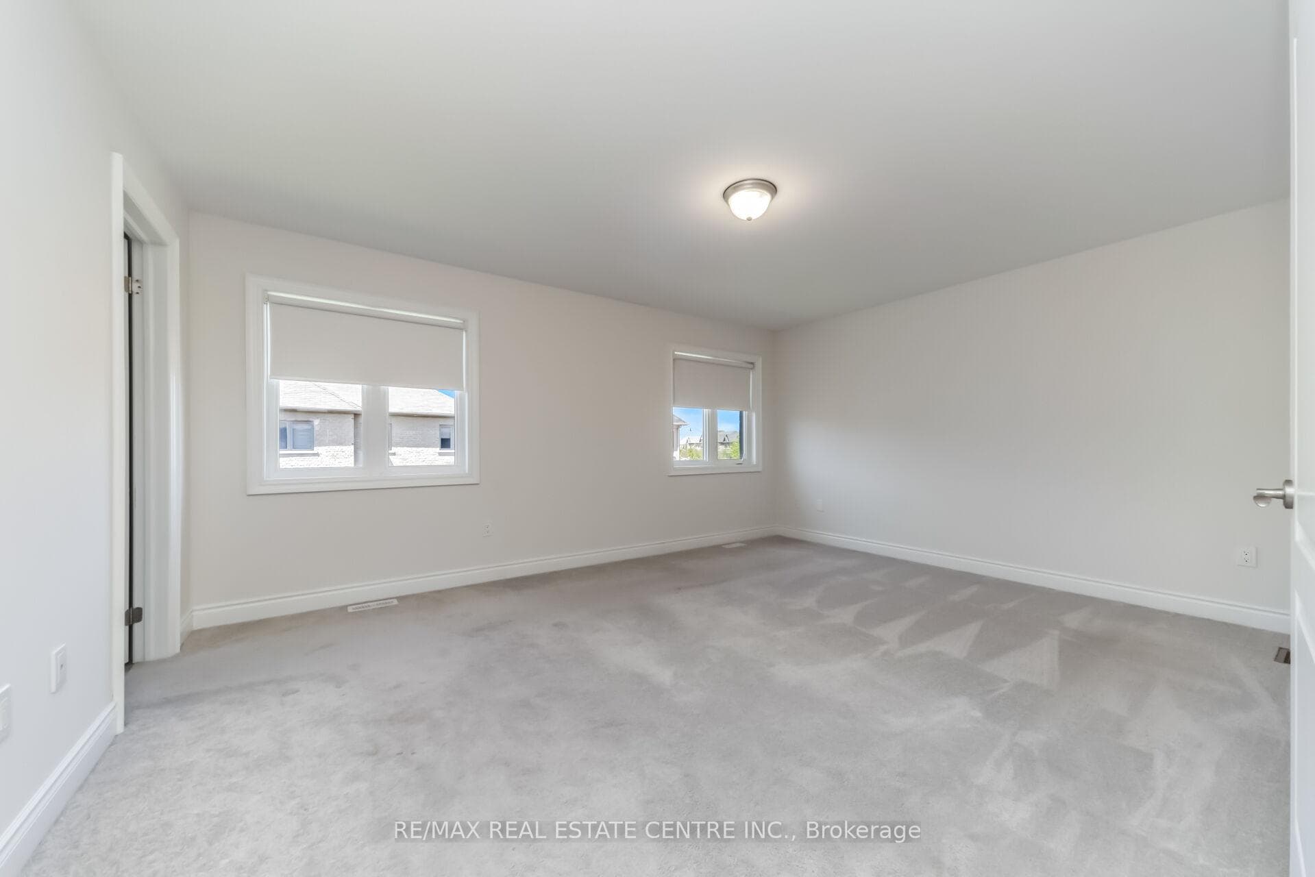 3 Prairie Creek Crescent — property photo