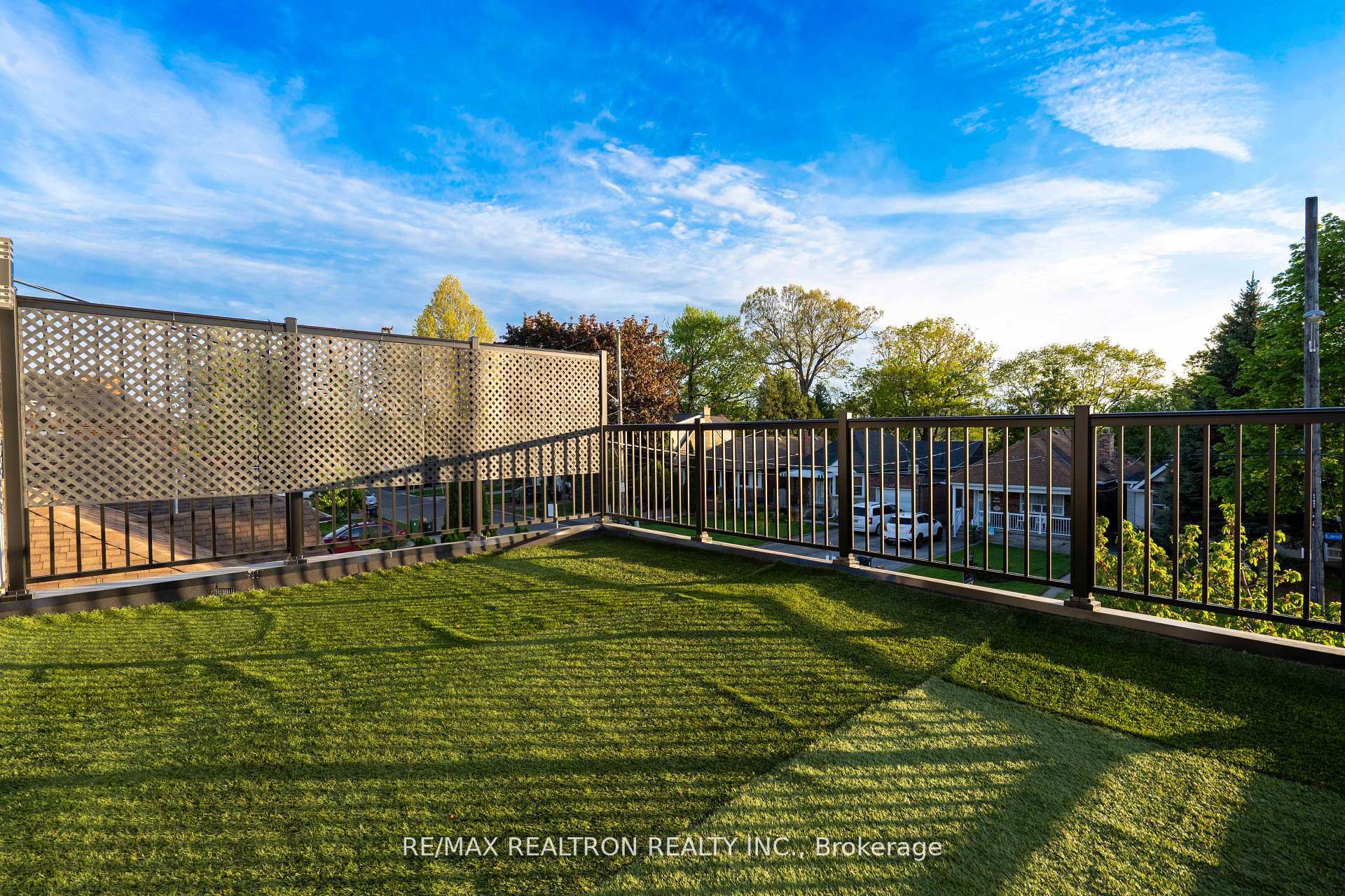 33 Landour Avenue — property photo