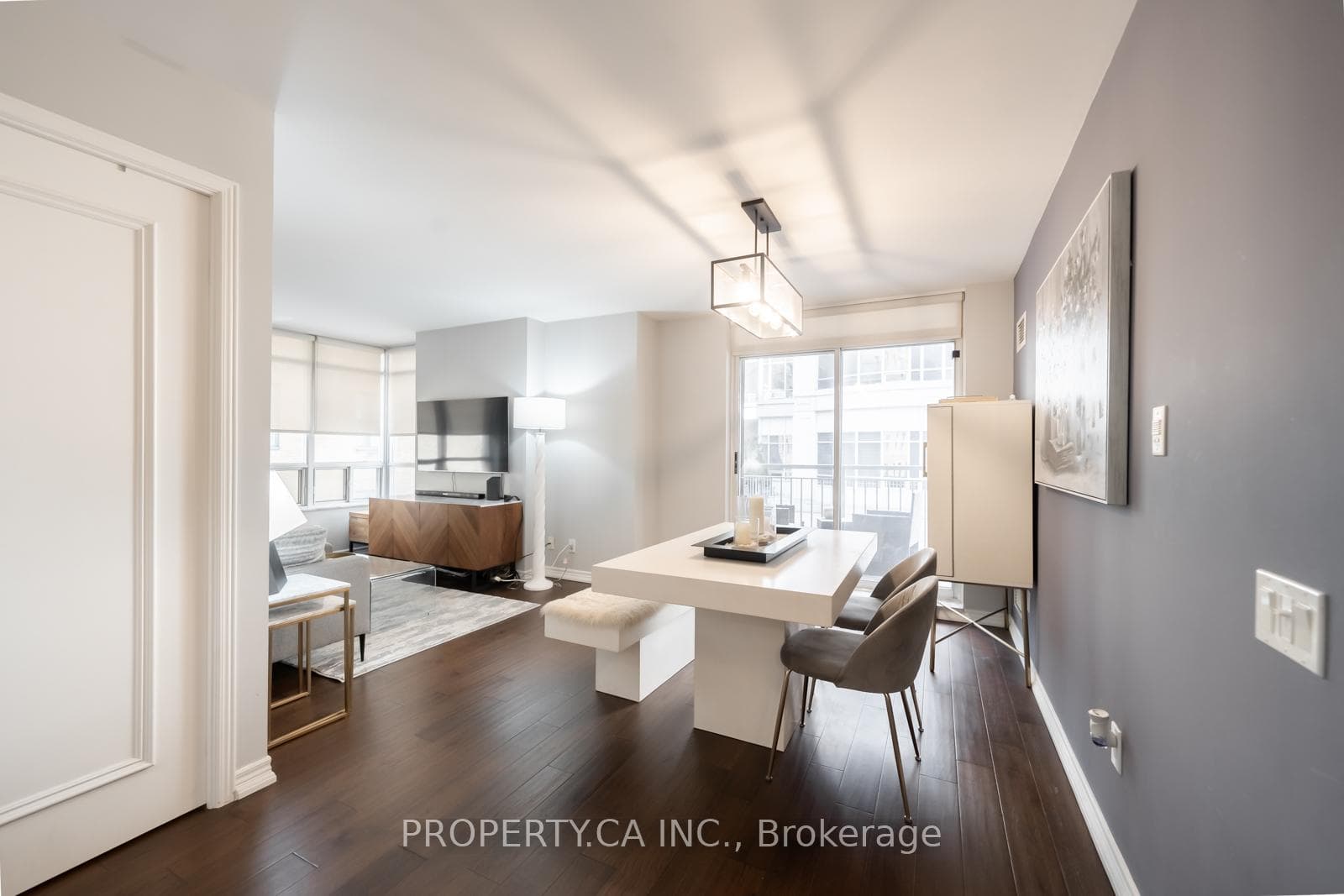 202- 60 St Clair Avenue — property photo
