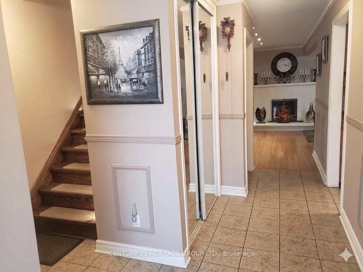 131 Black Hawk Way — property photo