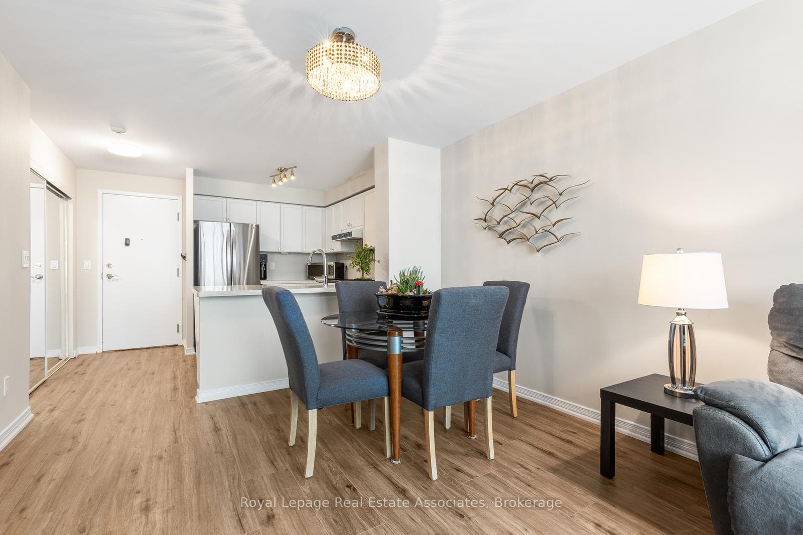 PH7- 2565 Erin Centre Boulevard — property photo