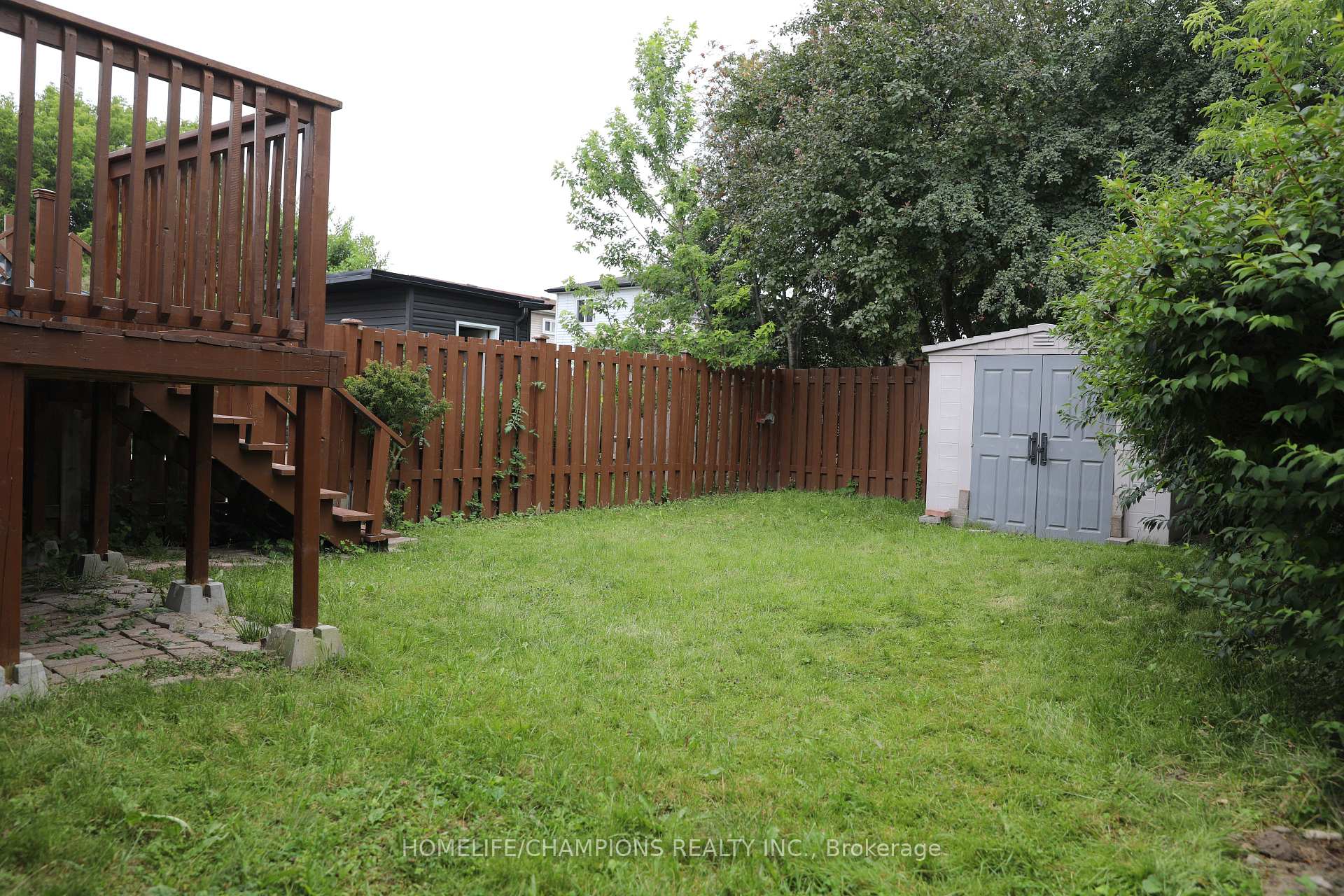 1428 Outlet Drive — property photo
