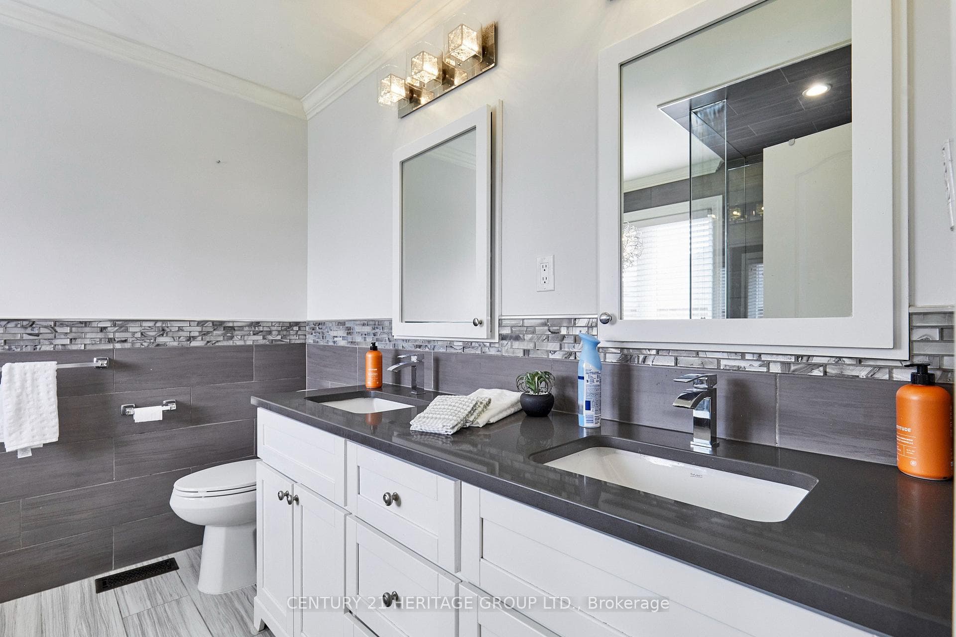 17 Shangrila Terrace — property photo