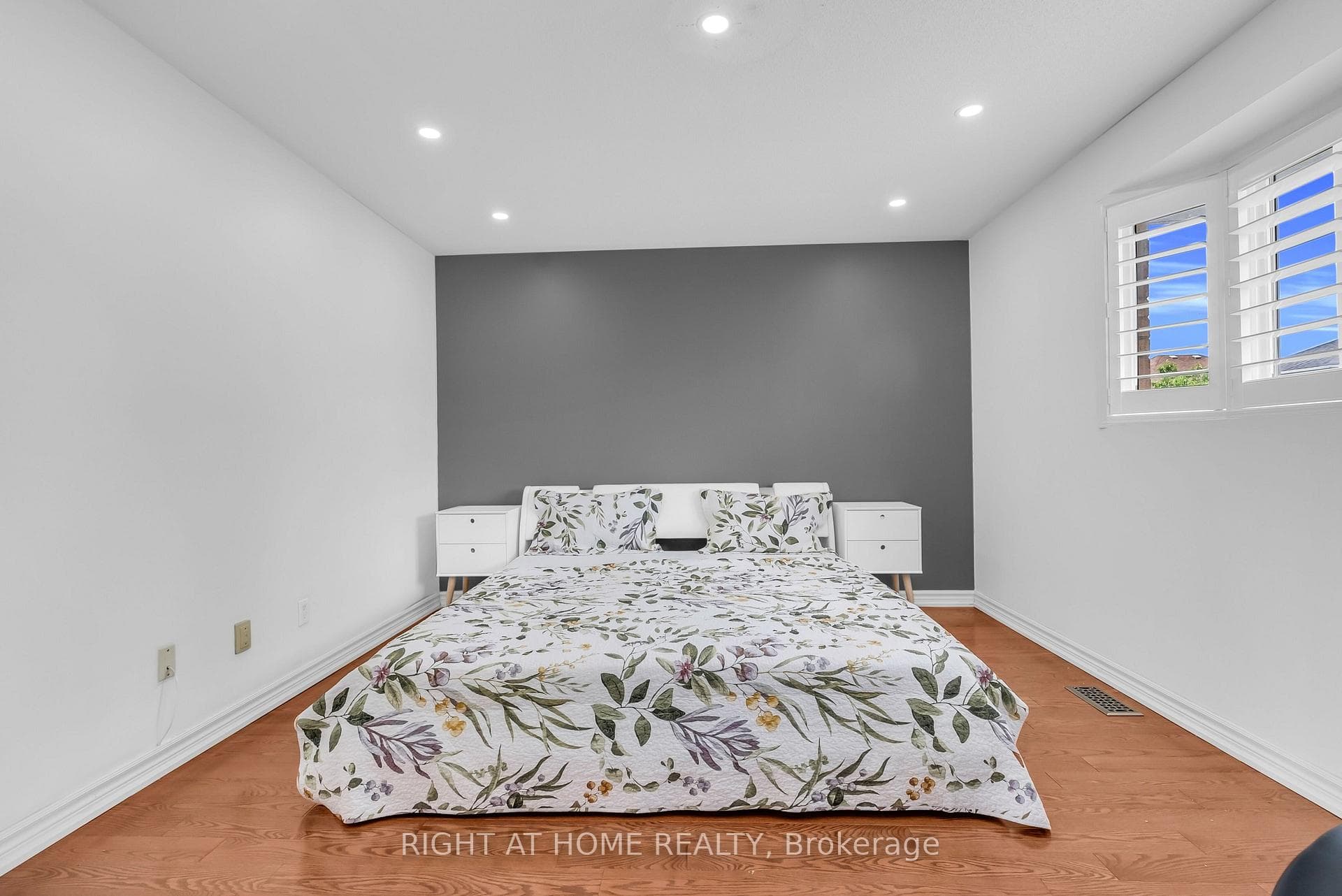 847 Stonebridge Avenue — property photo