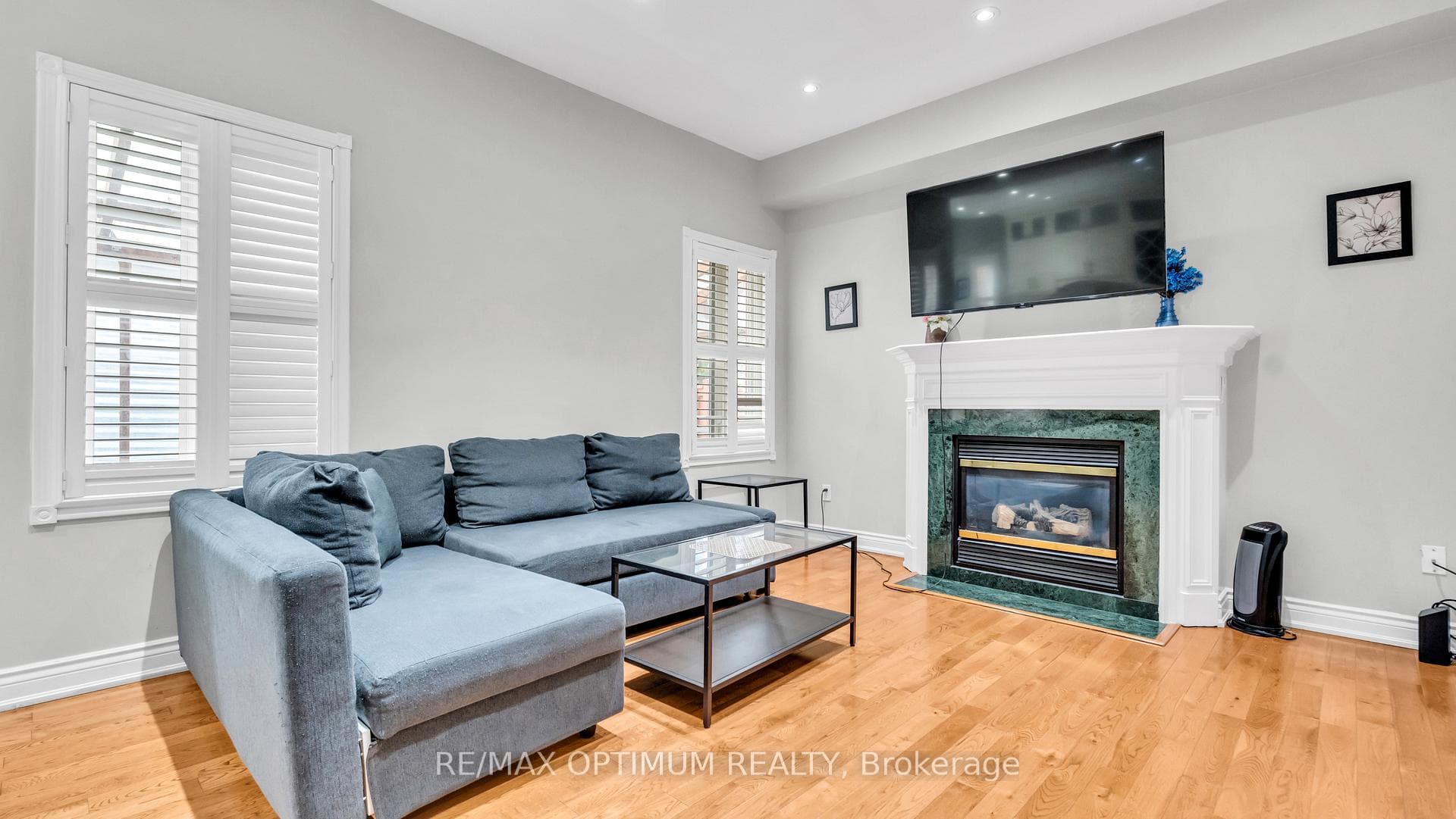 7181 Tabbyman Walk — property photo