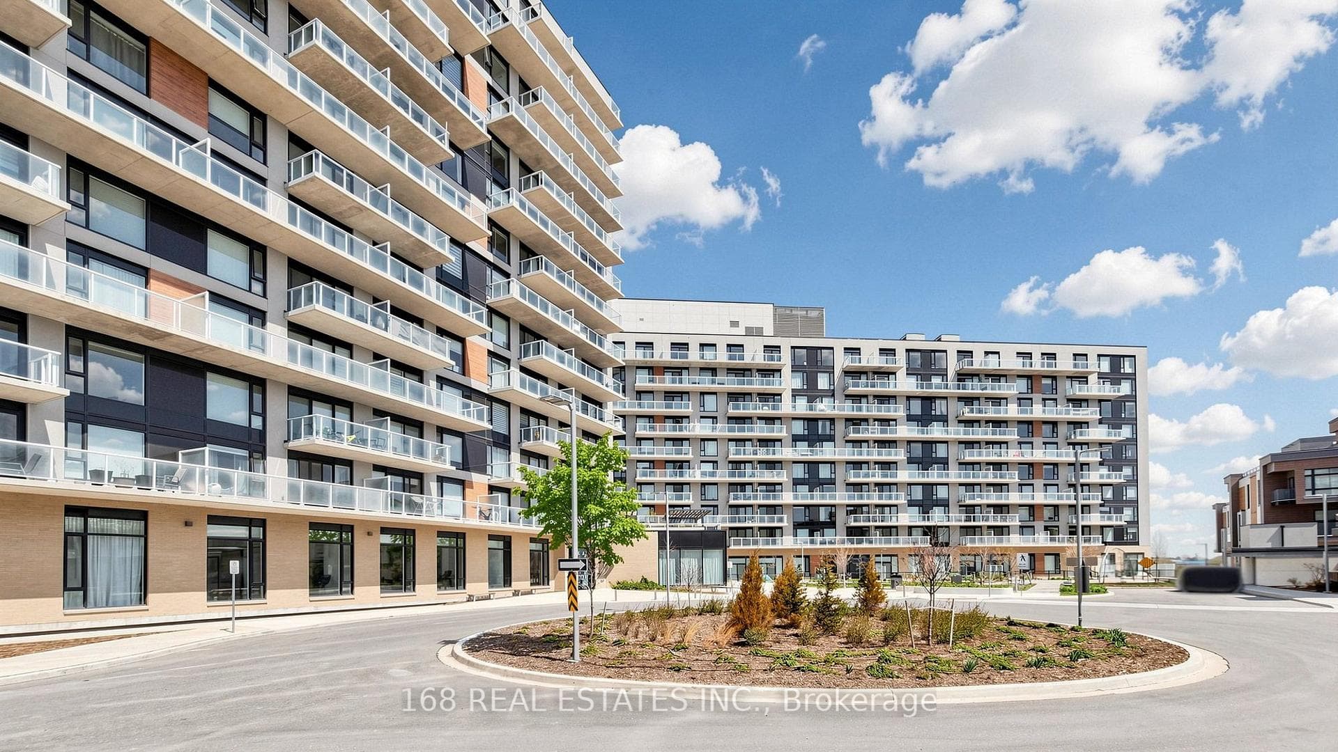 429- 2 David Eyer Drive — property photo