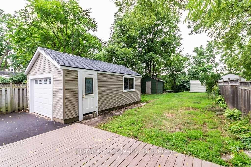 1270 Spring Gardens Road — property photo