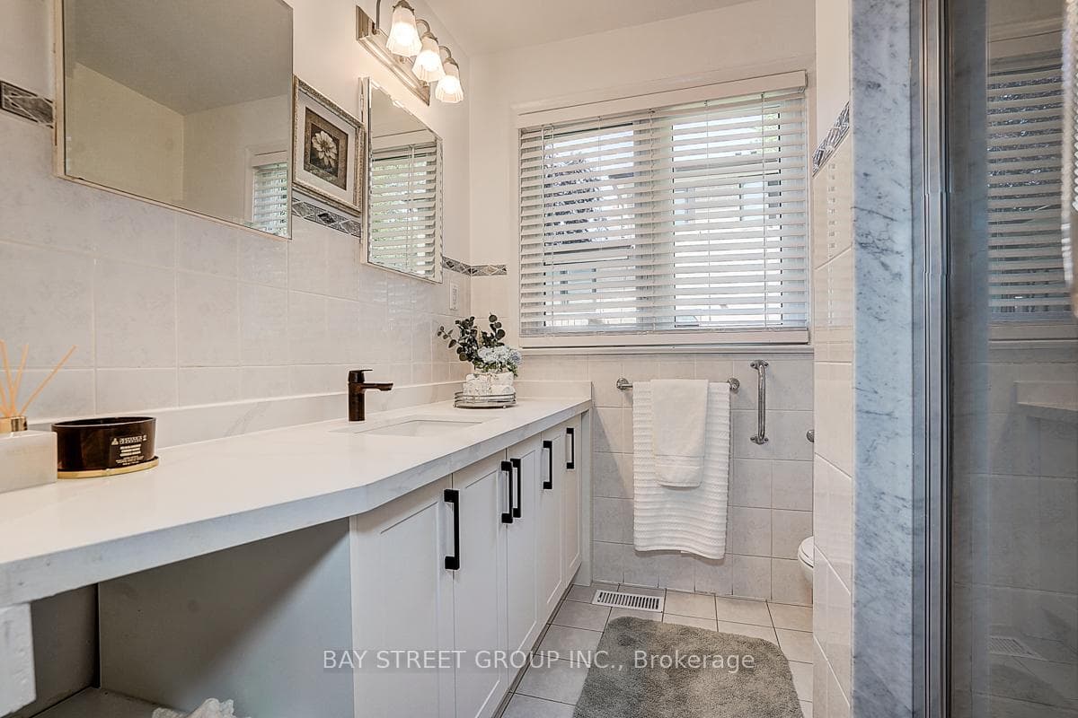 336 Betty Ann Drive — property photo