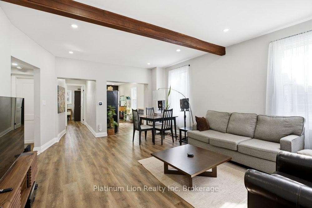 773 Lawrence Road — property photo