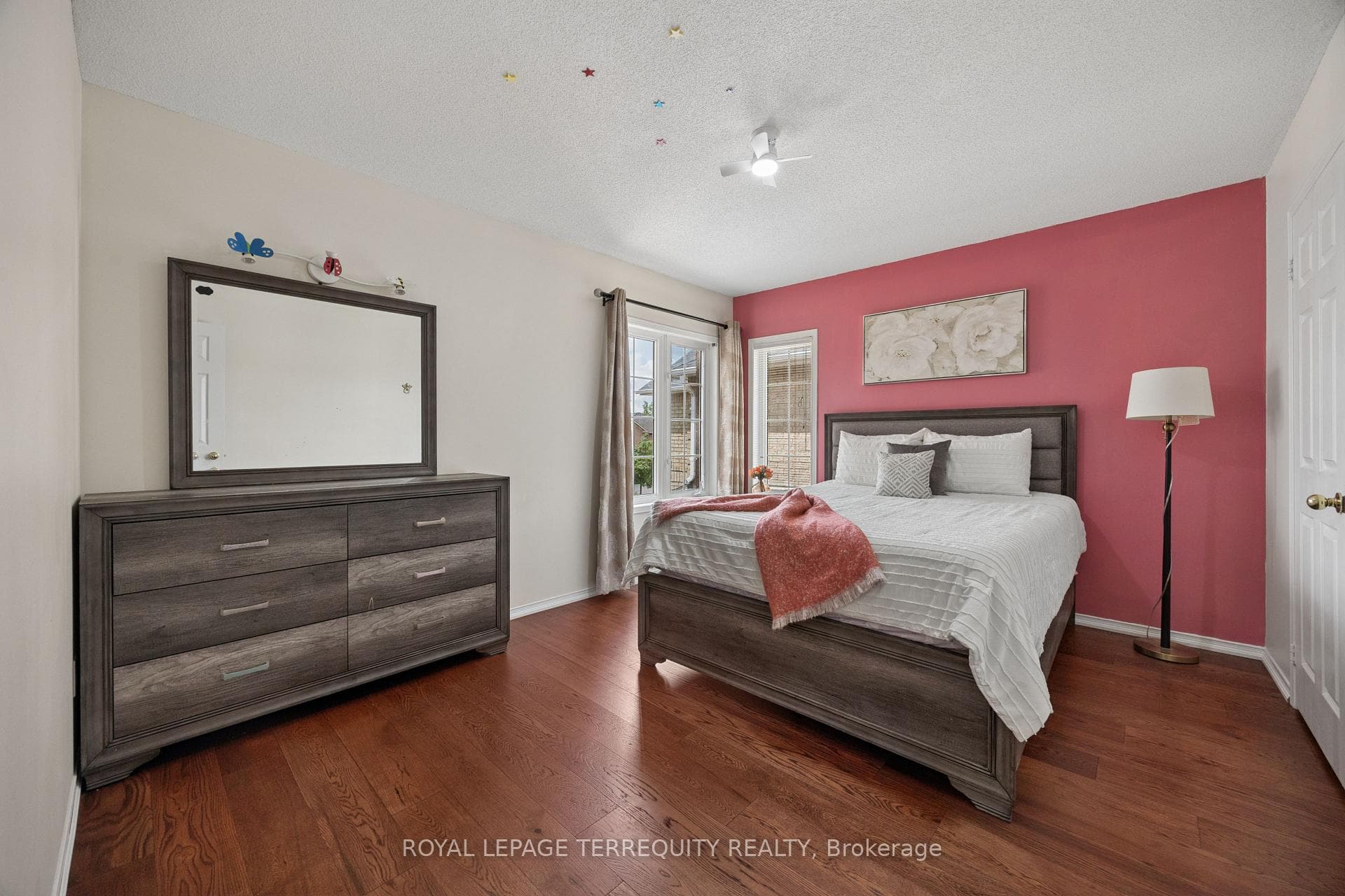 7339 Black Walnut Trail — property photo