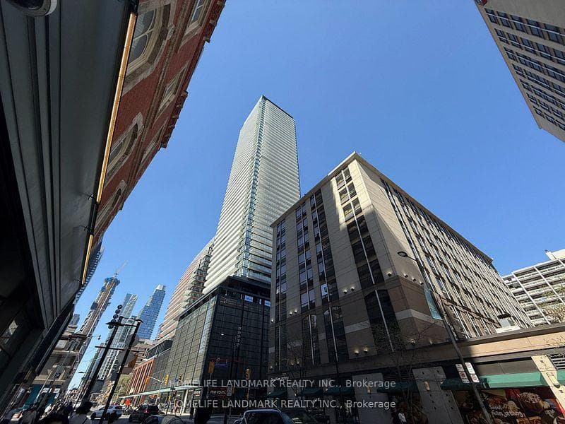 2208- 501 Yonge Street — property photo