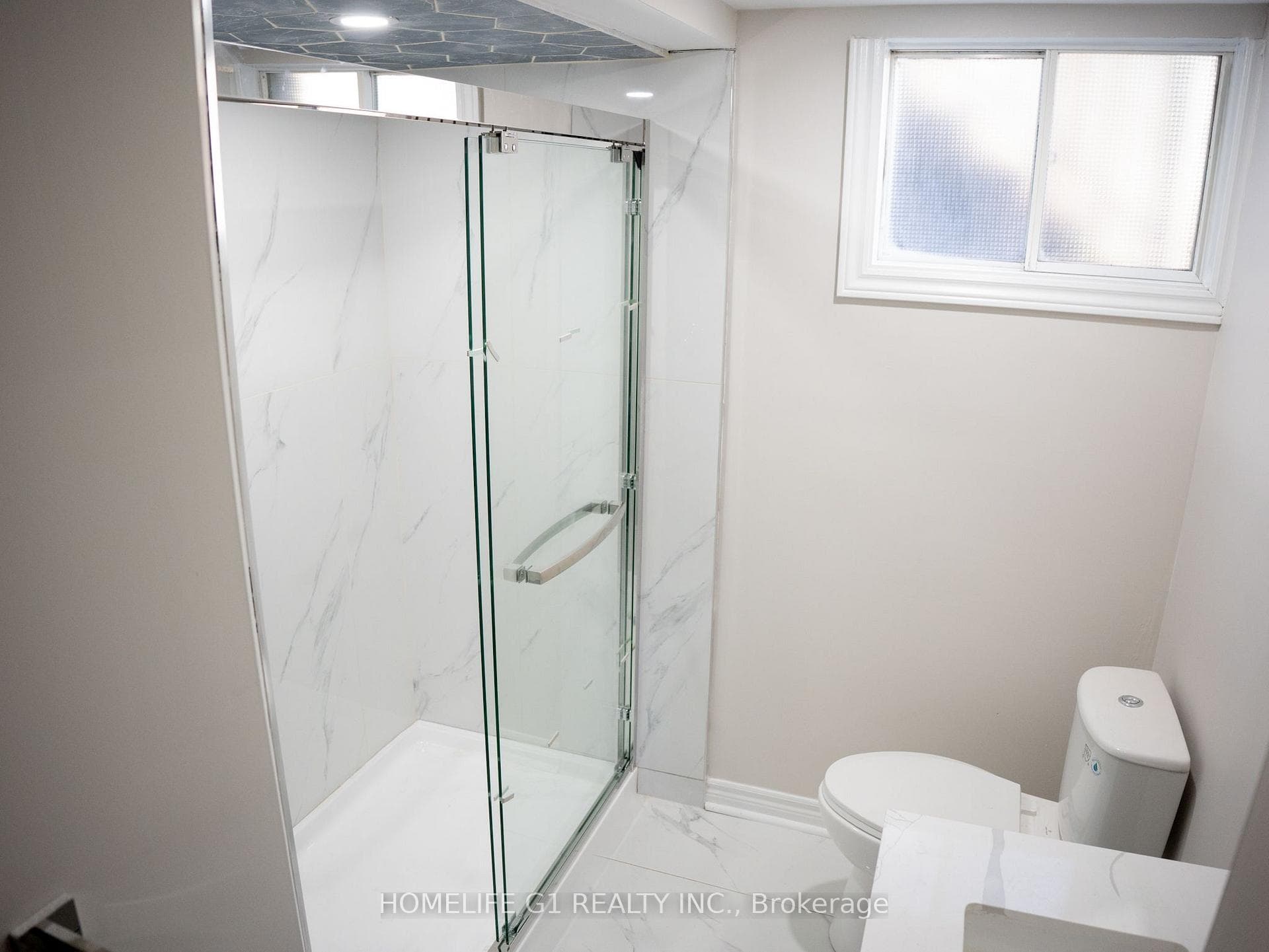 330 Grove Street — property photo