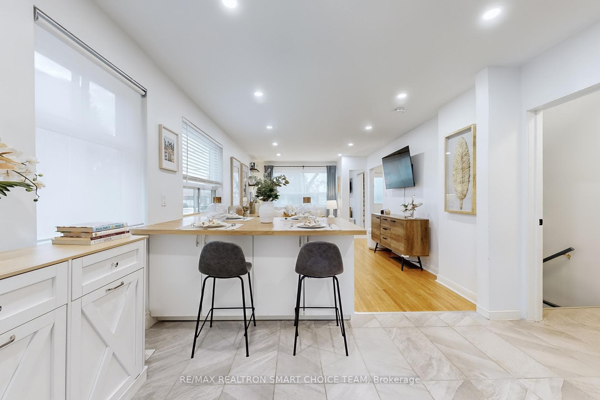 783 Birchmount Road — property photo
