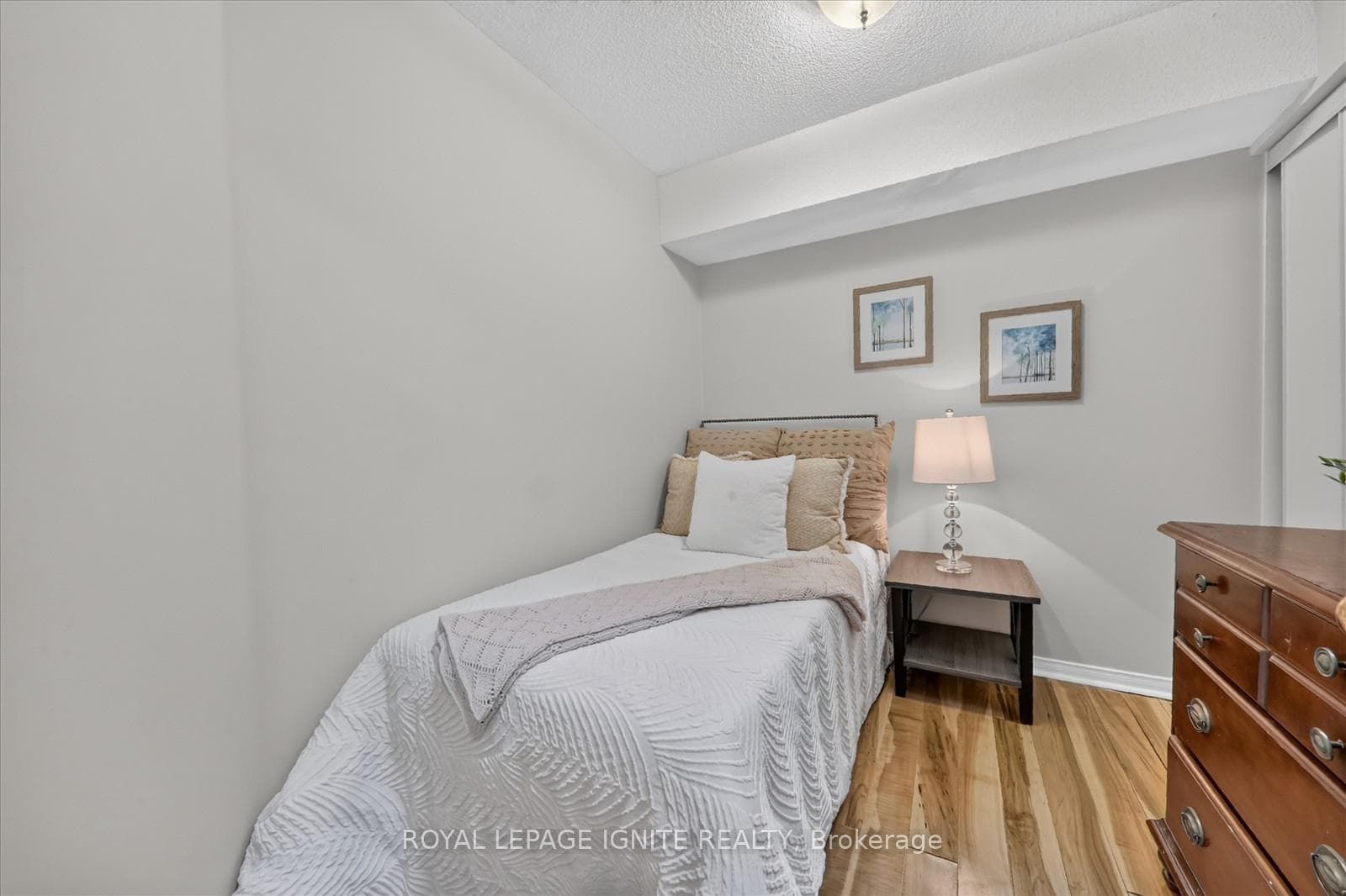 29- 42 Pinery Trail — property photo