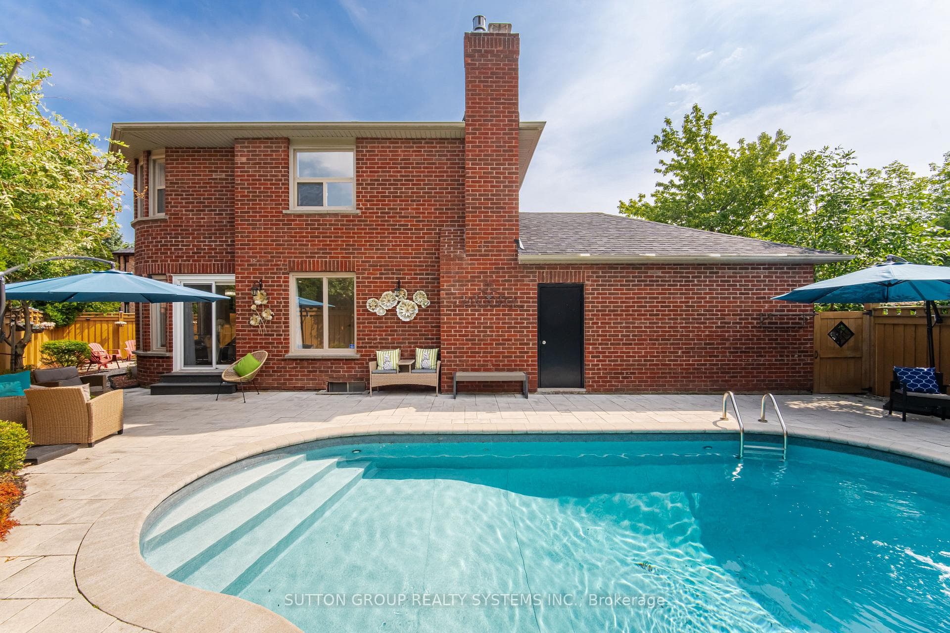 6615 Snow Goose Lane — property photo