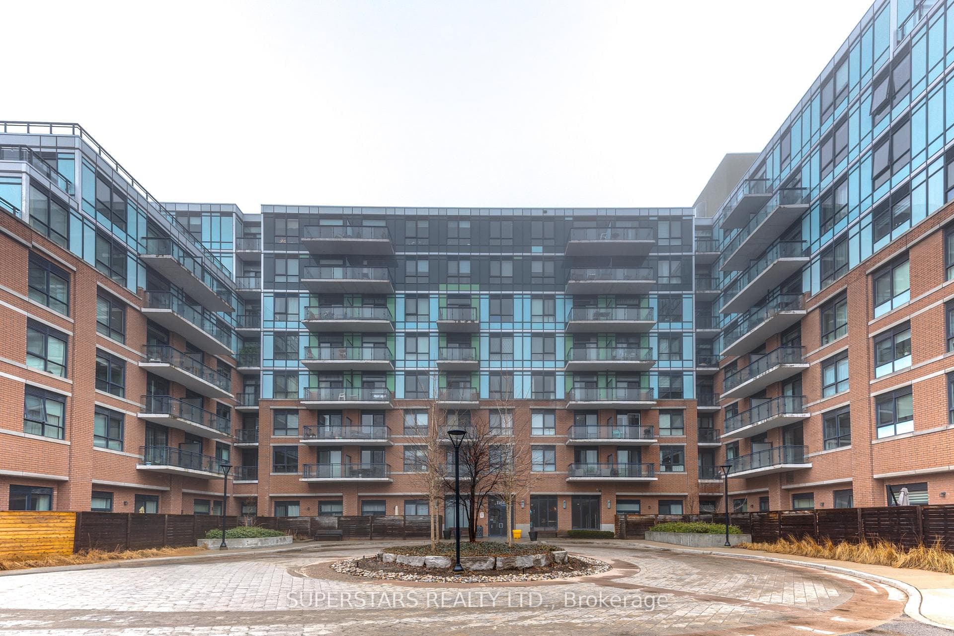 525- 11611 Yonge Street — property photo