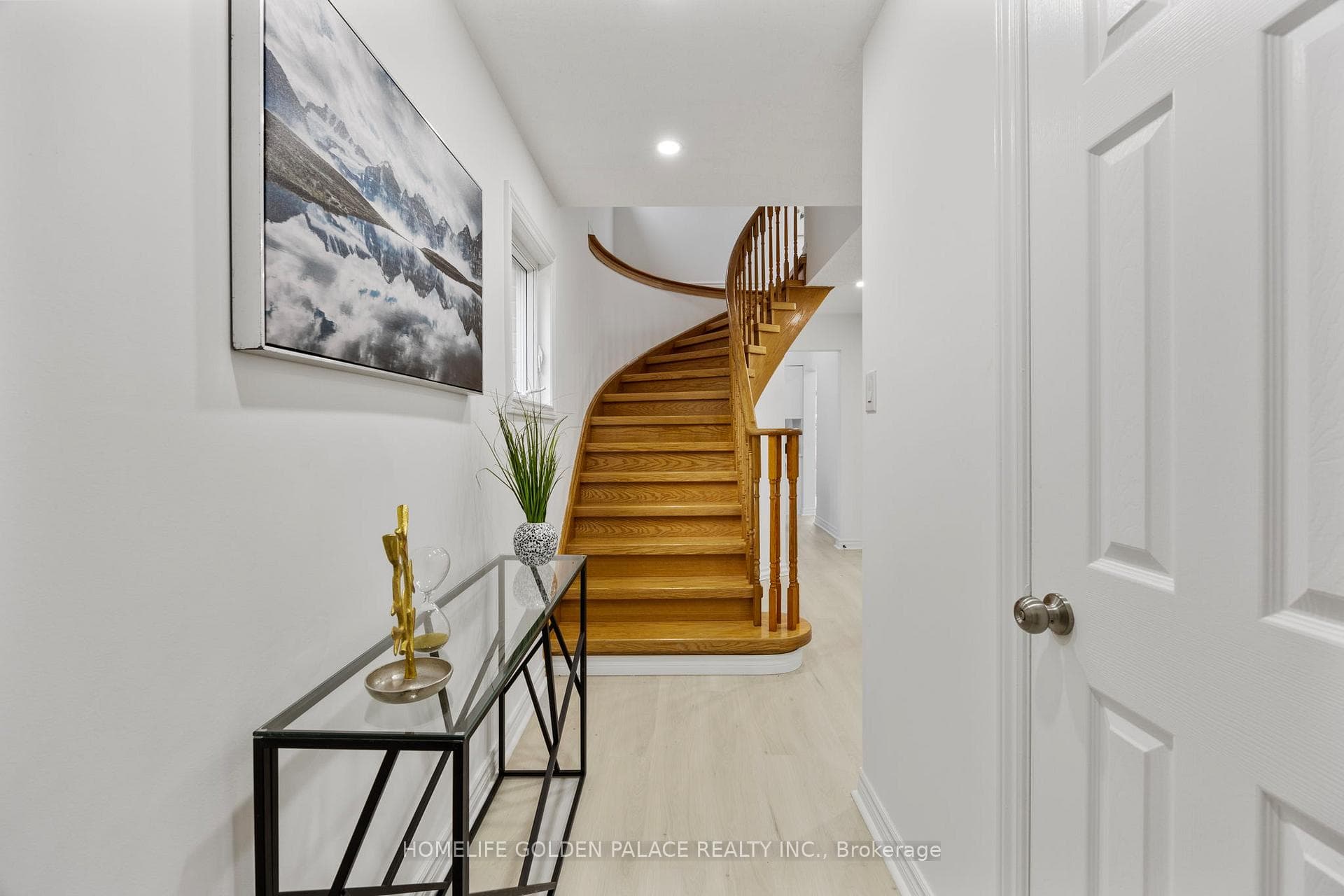 36 Moonlight Lane — property photo